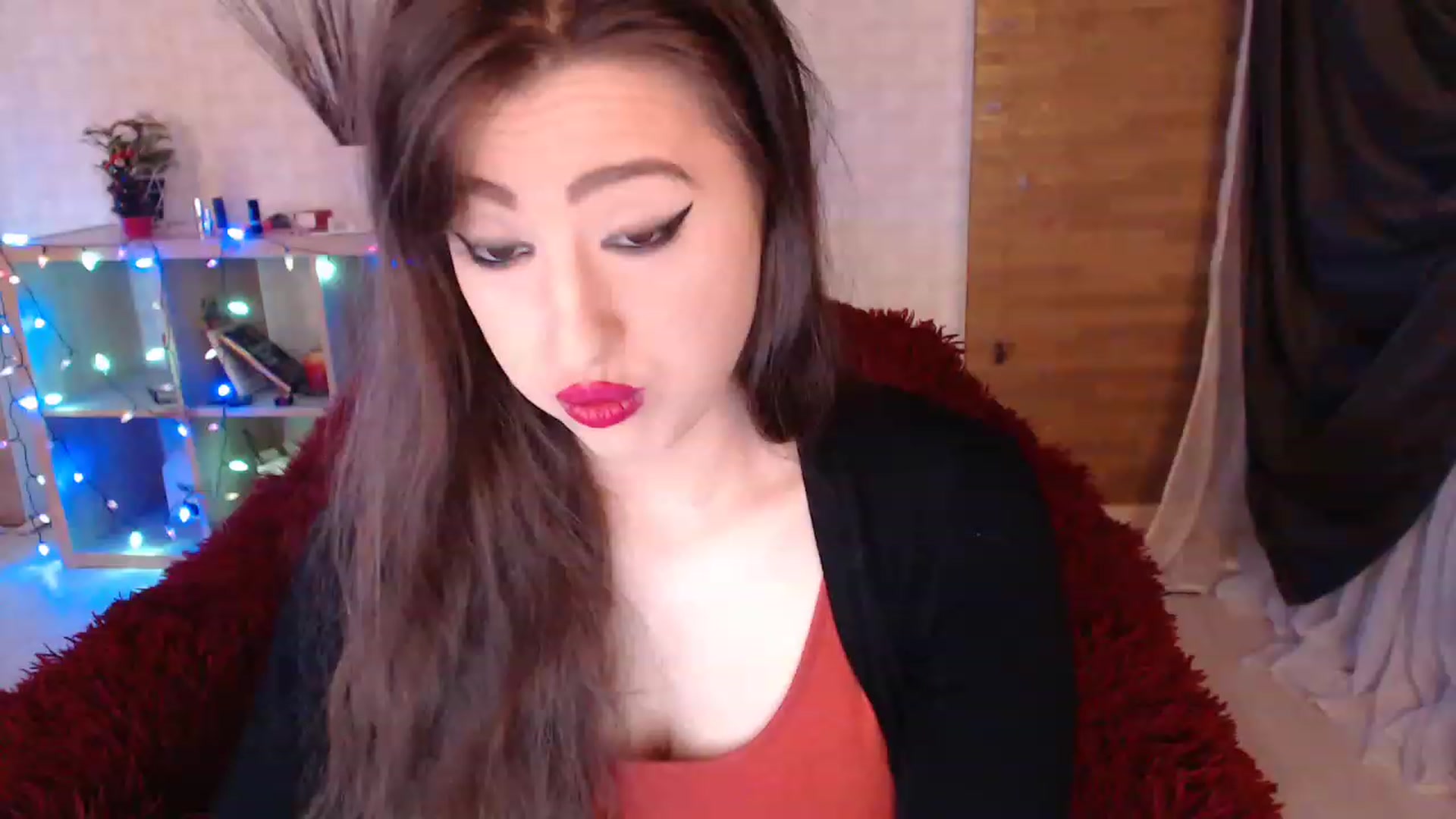 Gallery image thumbnail from HotRebbecca's myfreecams stream on, 12/28/2022, 02:50 image 12 of 20