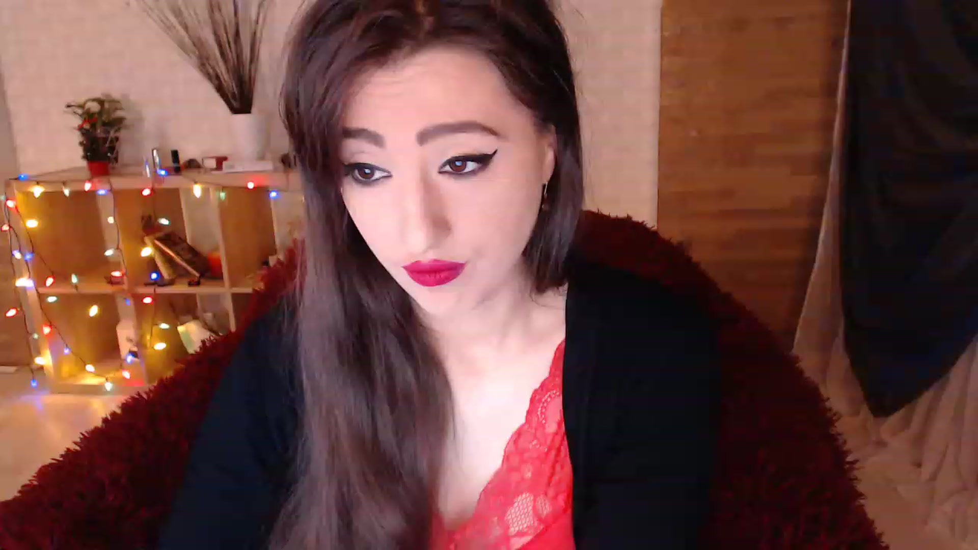 Gallery image thumbnail from HotRebbecca's myfreecams stream on, 12/29/2022, 01:37 image 19 of 20