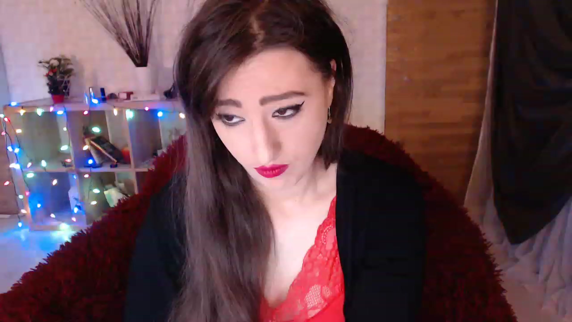 Gallery image thumbnail from HotRebbecca's myfreecams stream on, 12/29/2022, 01:37 image 6 of 20