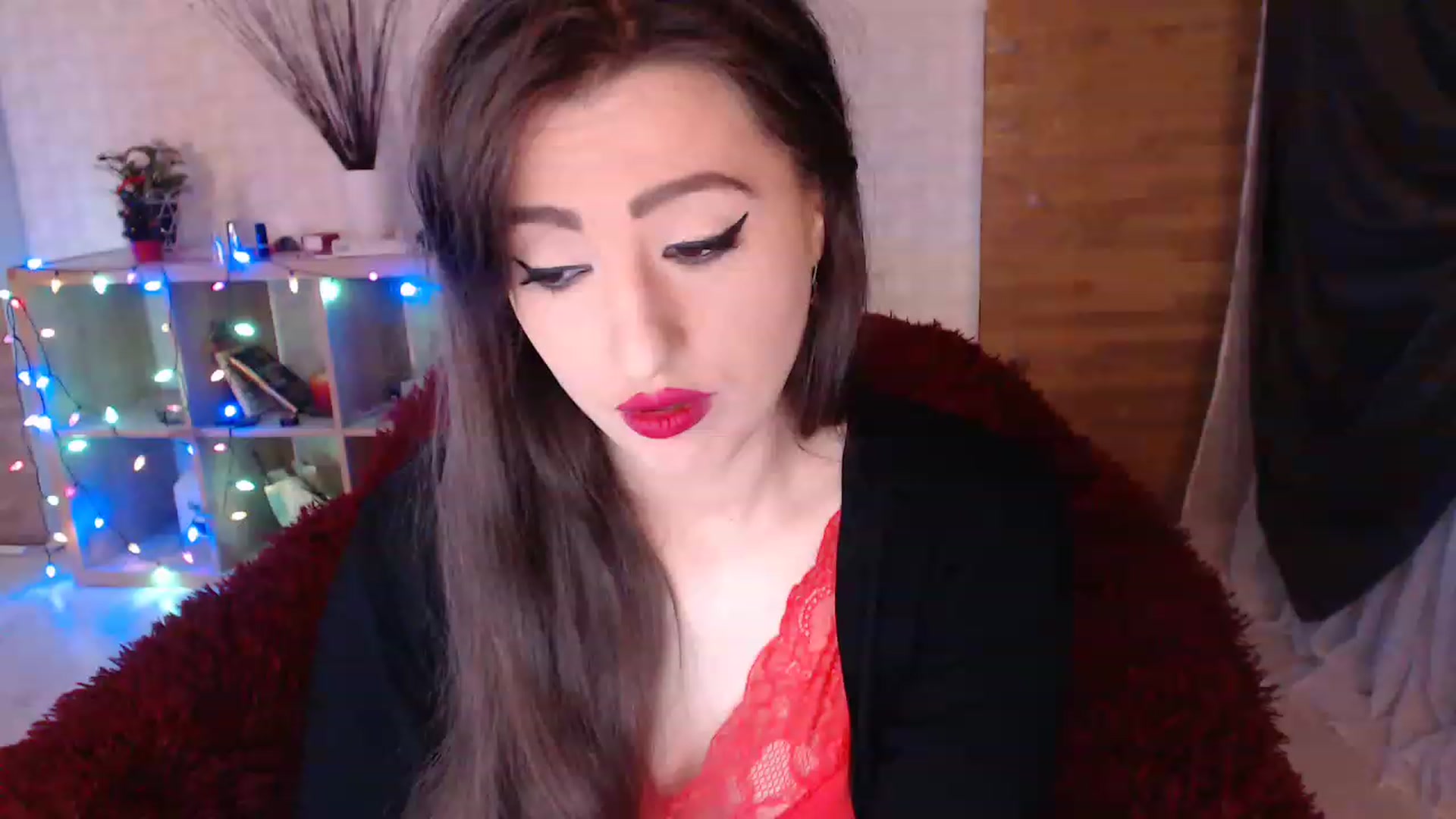 Gallery image thumbnail from HotRebbecca's myfreecams stream on, 12/29/2022, 01:37 image 18 of 20