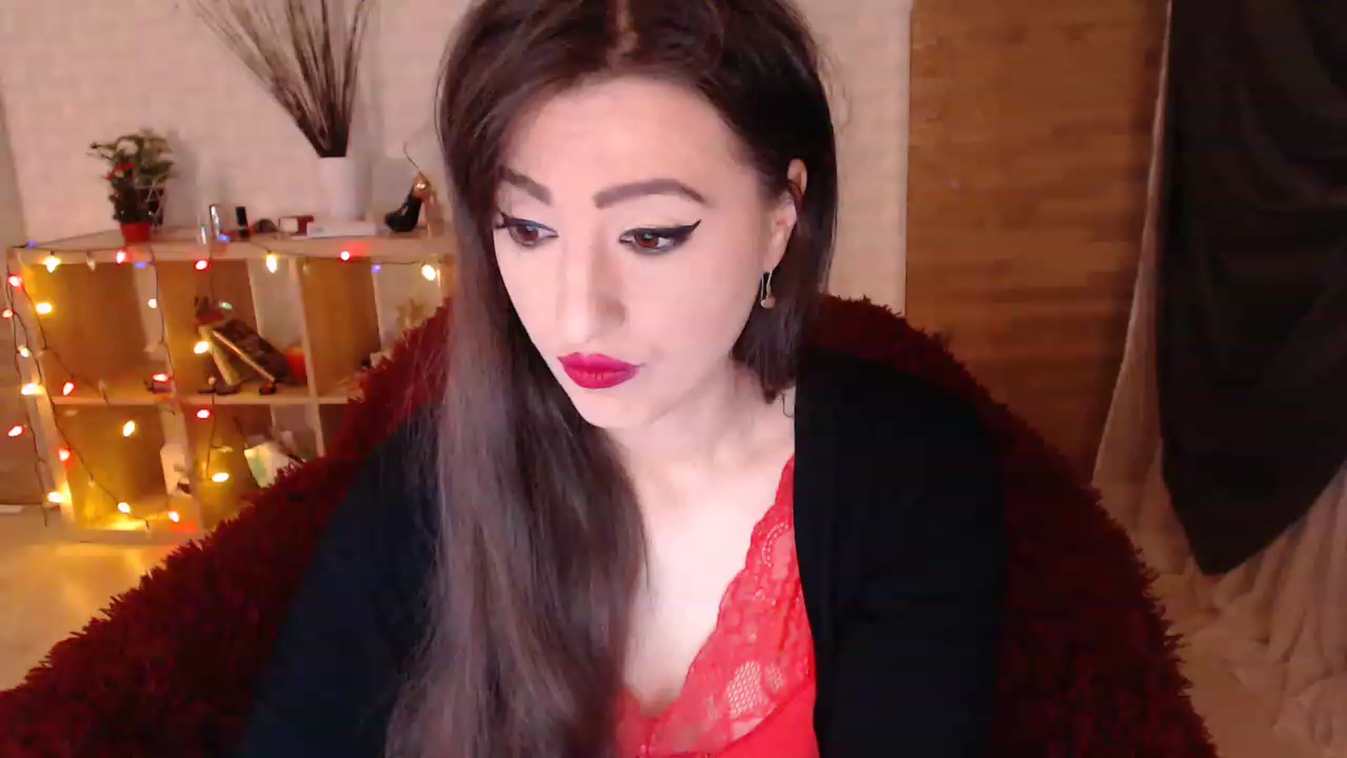 Gallery image thumbnail from HotRebbecca's myfreecams stream on, 12/29/2022, 01:37 image 11 of 20