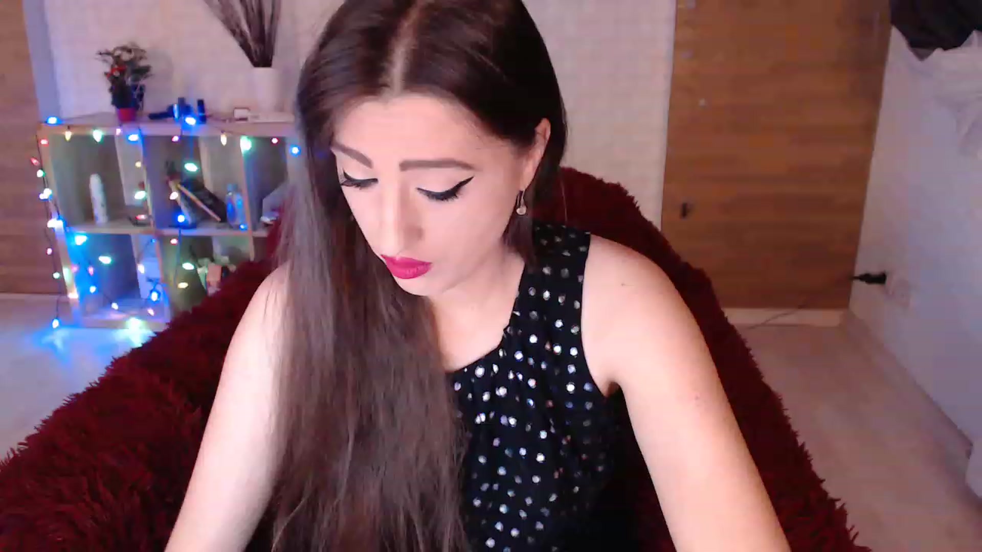 Gallery image thumbnail from HotRebbecca's myfreecams stream on, 01/02/2023, 01:45 image 12 of 20