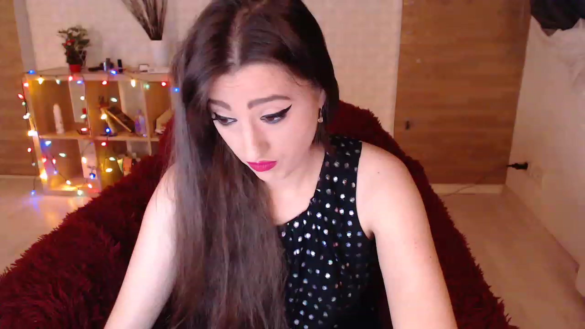 Gallery image thumbnail from HotRebbecca's myfreecams stream on, 01/02/2023, 01:45 image 15 of 20