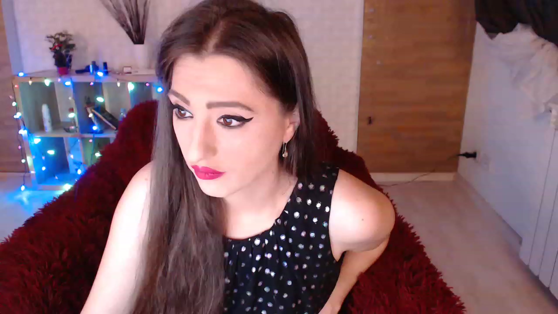 Gallery image thumbnail from HotRebbecca's myfreecams stream on, 01/02/2023, 04:37 image 7 of 20