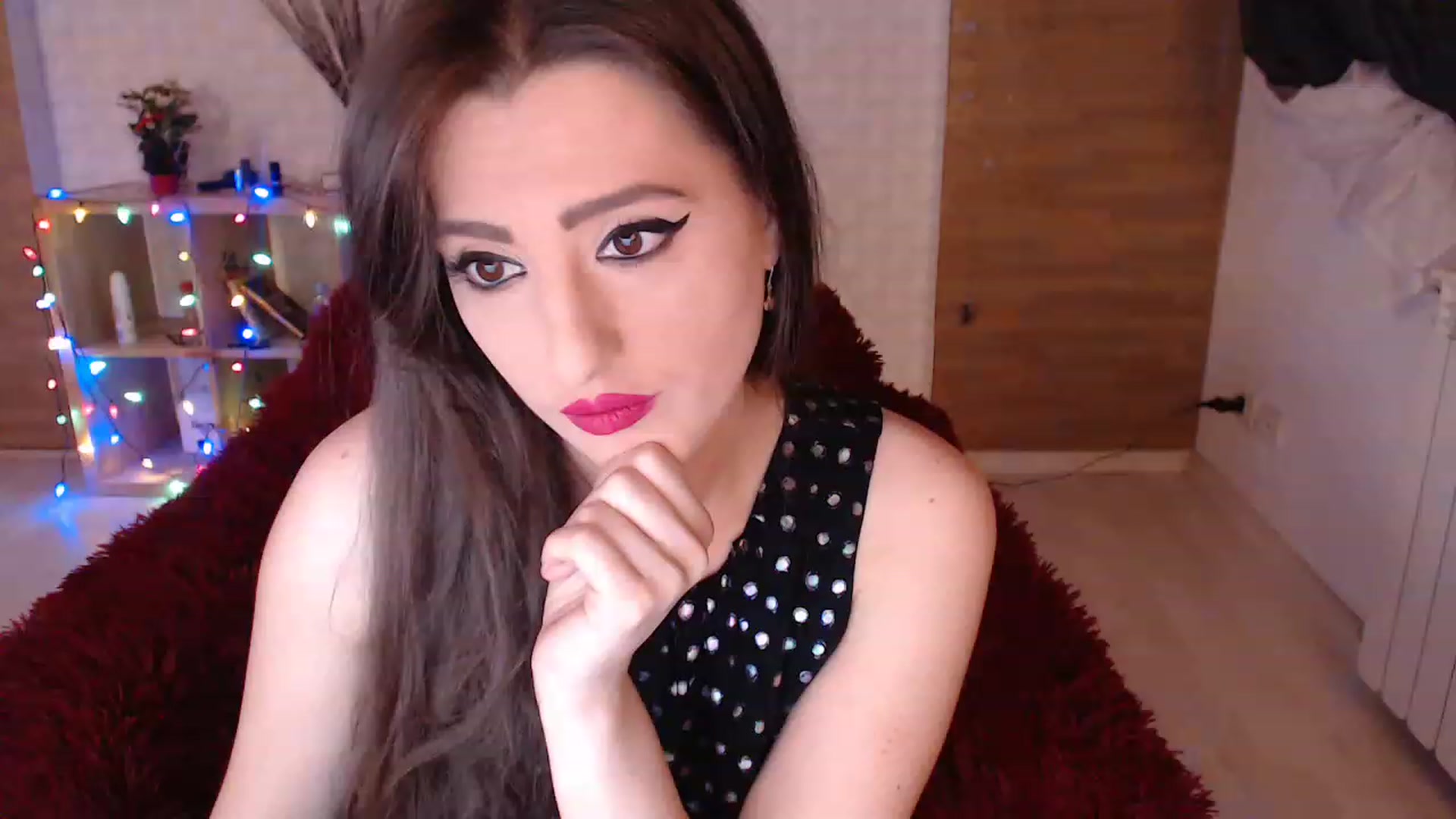 Gallery image thumbnail from HotRebbecca's myfreecams stream on, 01/02/2023, 04:37 image 2 of 20