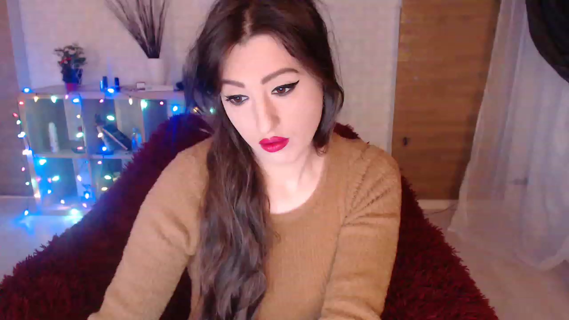 Gallery image thumbnail from HotRebbecca's myfreecams stream on, 01/04/2023, 24:08 image 4 of 20