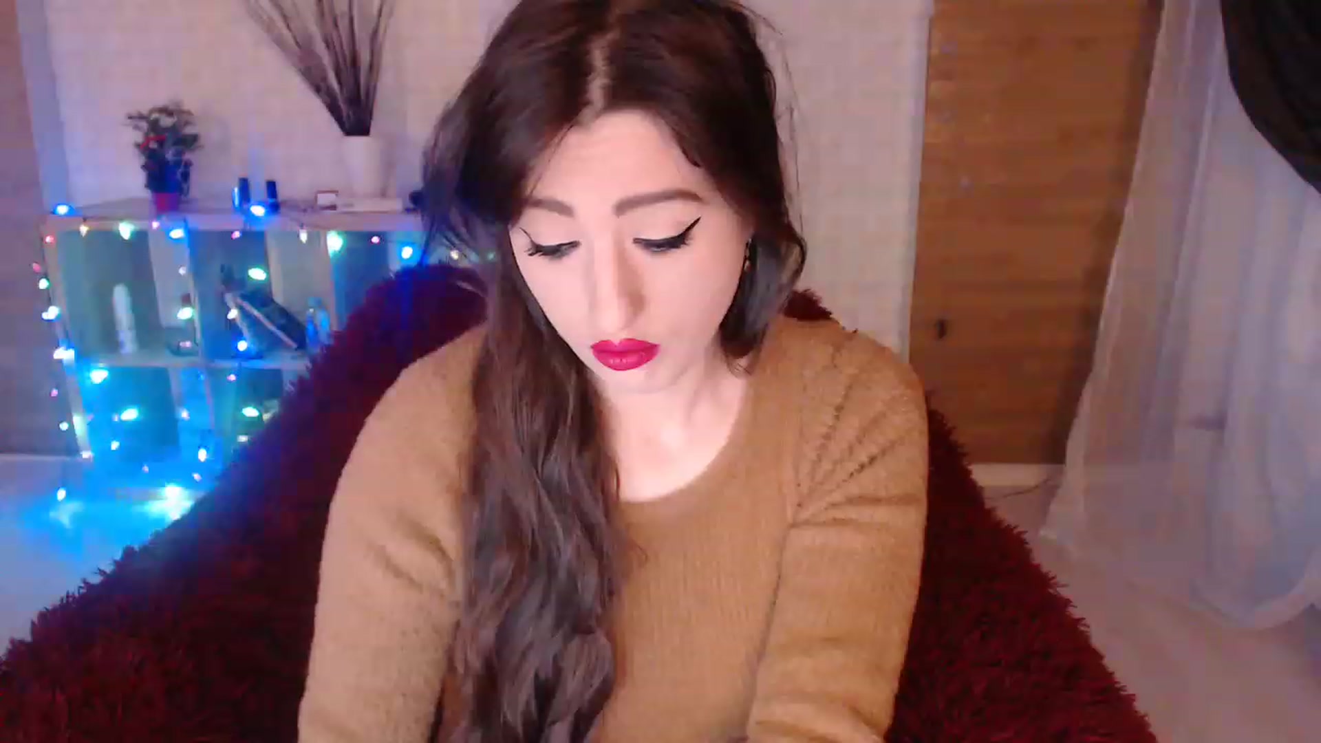 Gallery image thumbnail from HotRebbecca's myfreecams stream on, 01/04/2023, 24:08 image 3 of 20