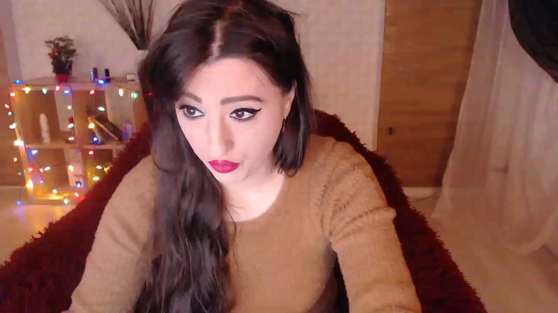 Gallery image thumbnail from HotRebbecca's myfreecams stream on, 01/04/2023, 24:33 image 19 of 20