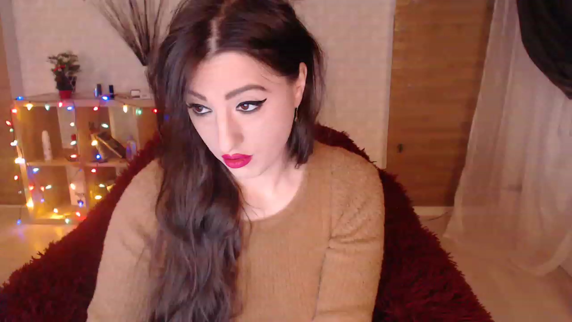 Gallery image thumbnail from HotRebbecca's myfreecams stream on, 01/04/2023, 24:33 image 7 of 20