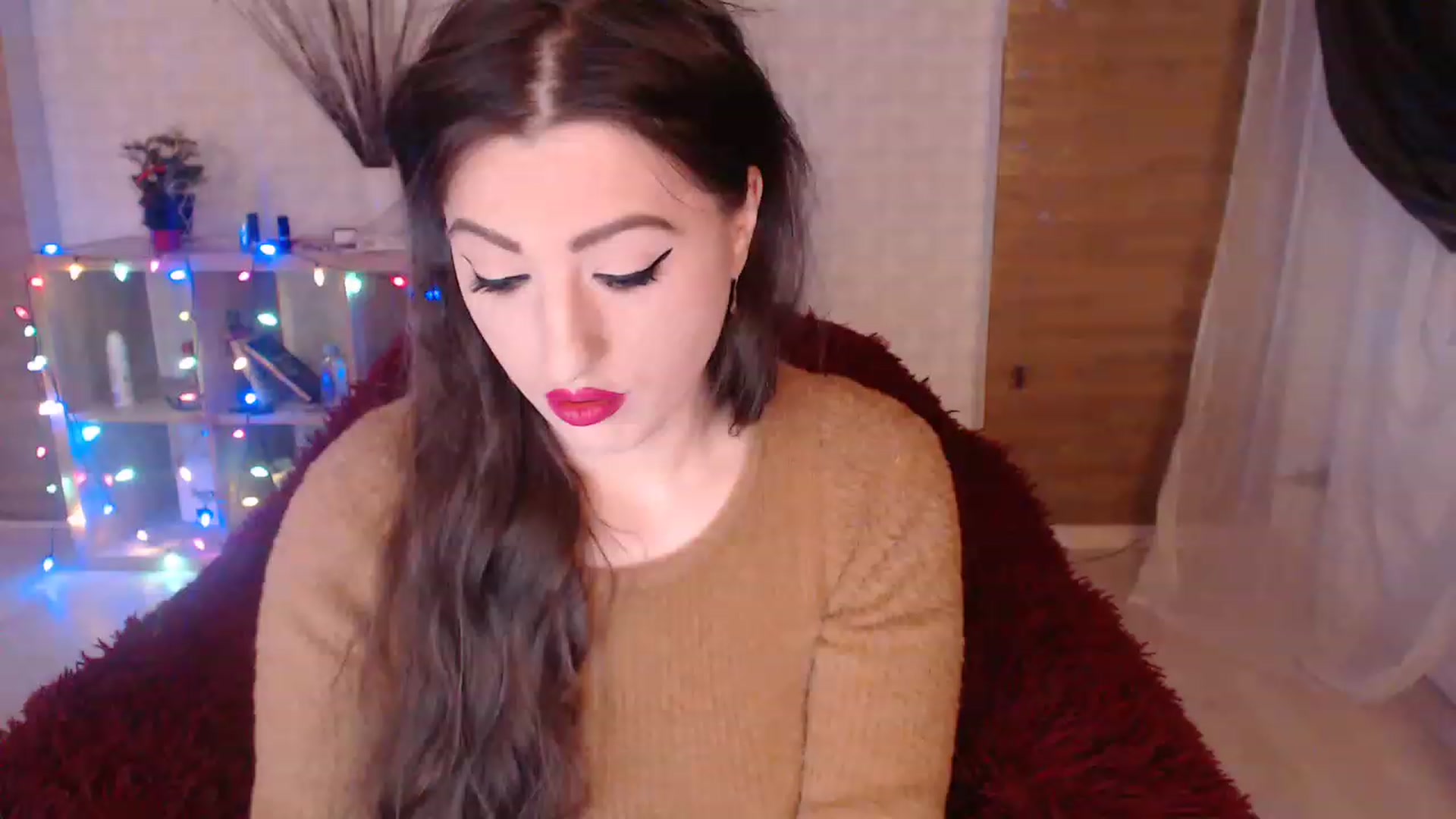 Gallery image thumbnail from HotRebbecca's myfreecams stream on, 01/04/2023, 24:33 image 13 of 20