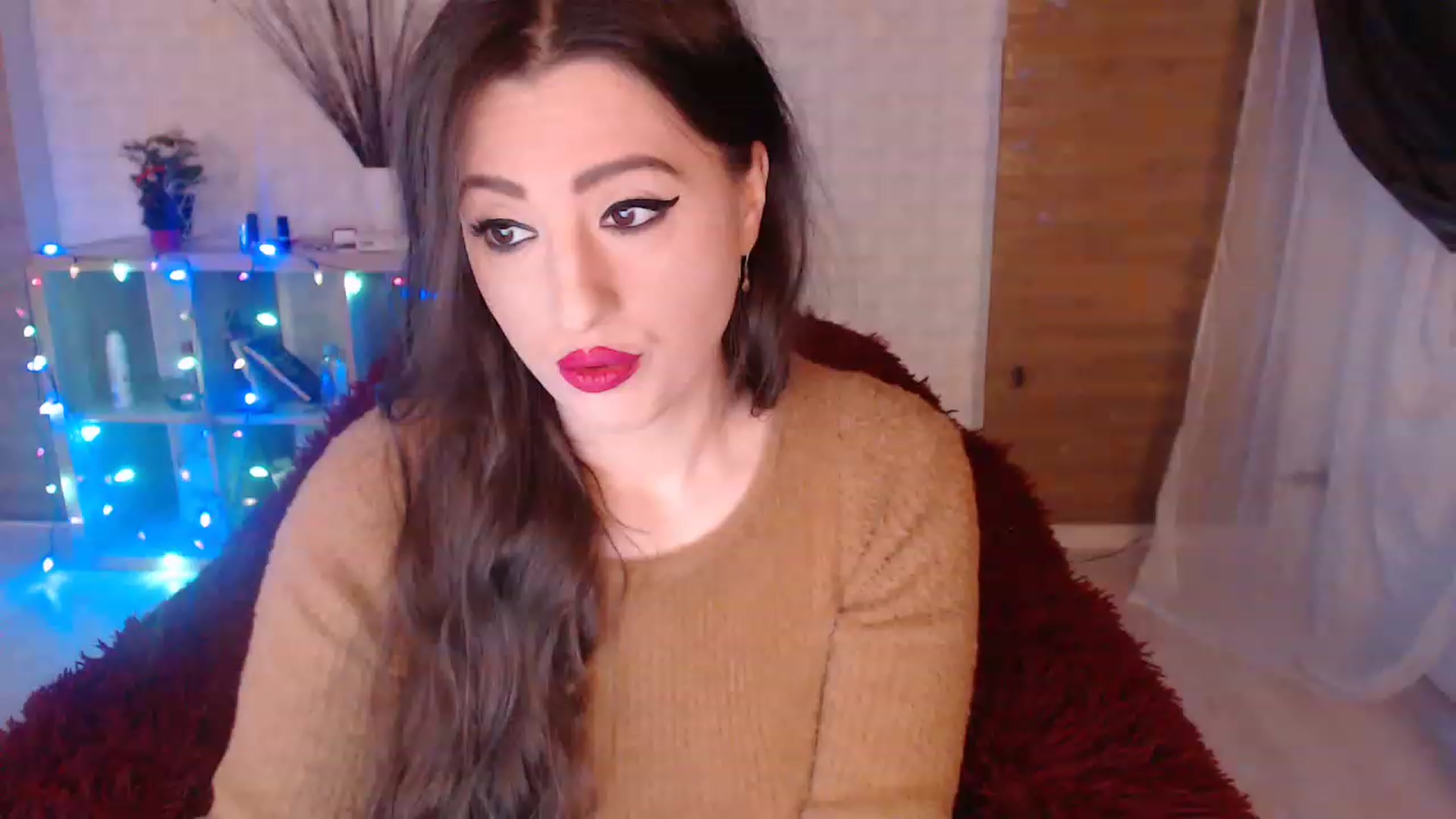 Gallery image thumbnail from HotRebbecca's myfreecams stream on, 01/04/2023, 24:33 image 2 of 20