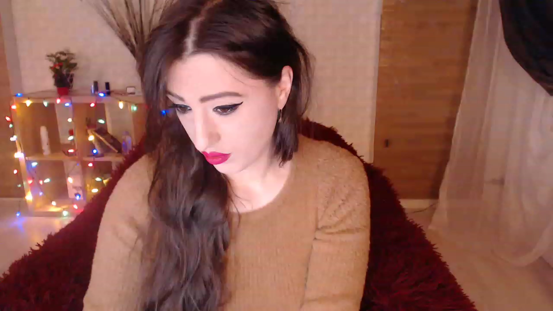Gallery image thumbnail from HotRebbecca's myfreecams stream on, 01/04/2023, 24:33 image 6 of 20