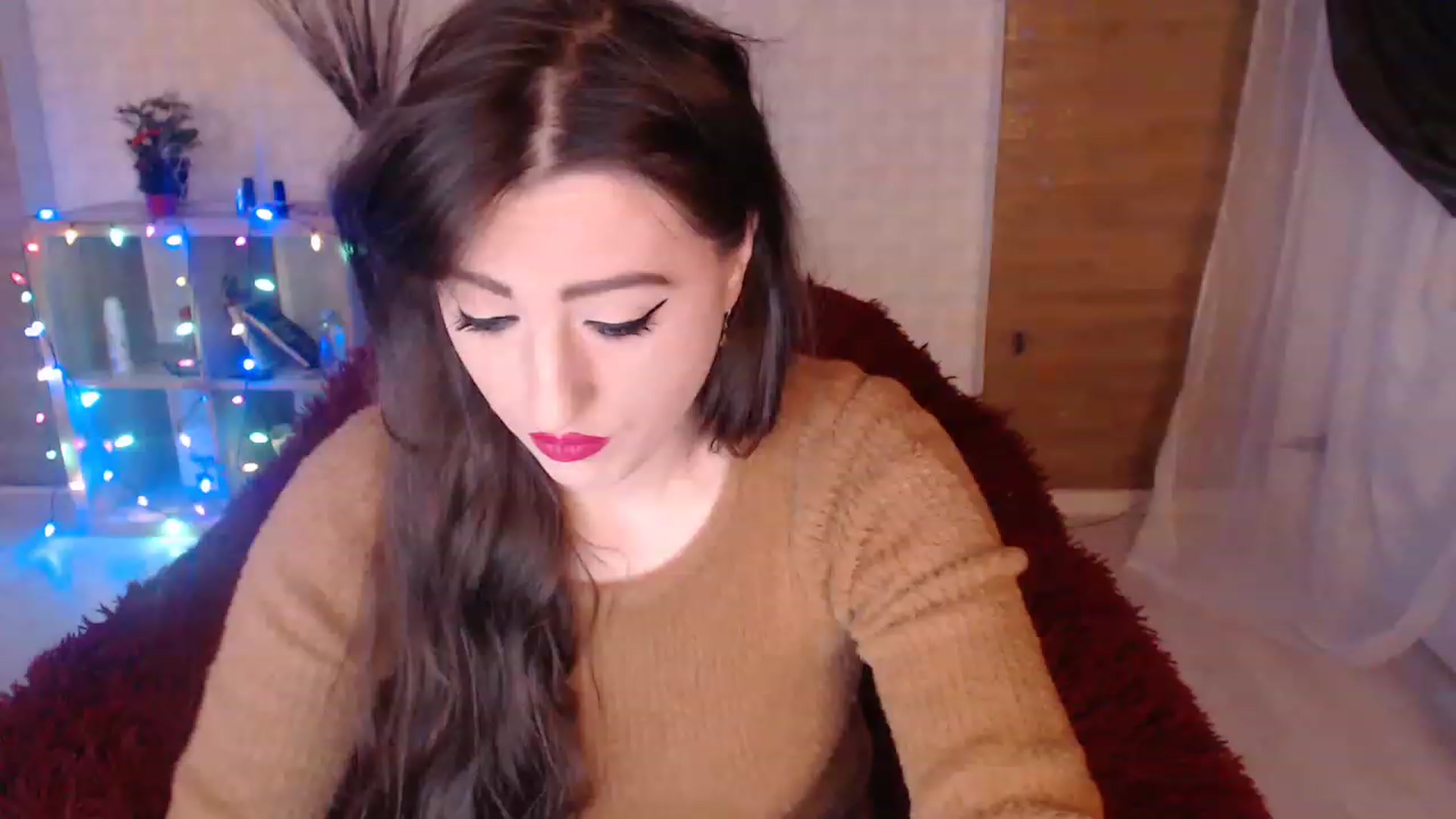 Gallery image thumbnail from HotRebbecca's myfreecams stream on, 01/04/2023, 24:33 image 17 of 20
