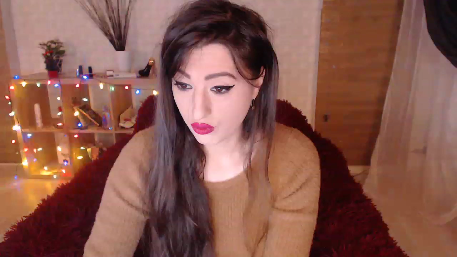 Gallery image thumbnail from HotRebbecca's myfreecams stream on, 01/04/2023, 03:01 image 17 of 20
