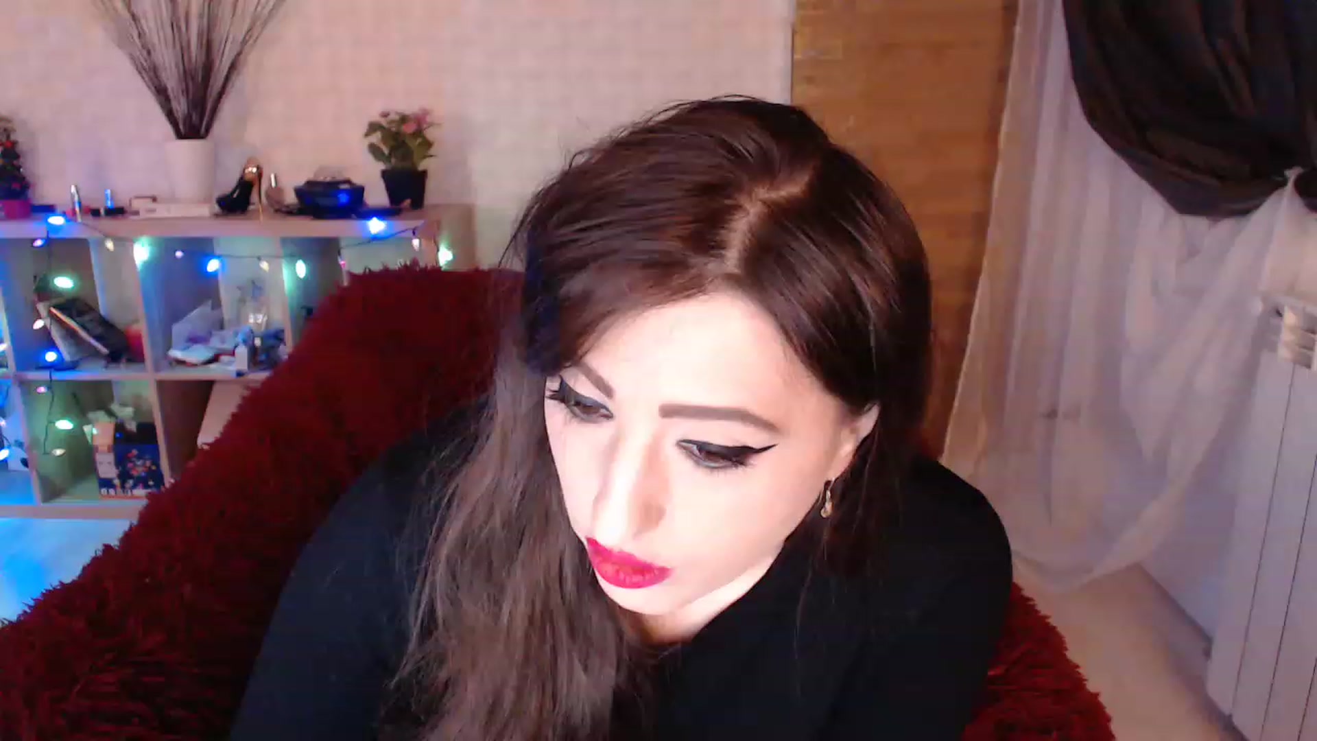 Gallery image thumbnail from HotRebbecca's myfreecams stream on, 01/10/2023, 01:52 image 1 of 20