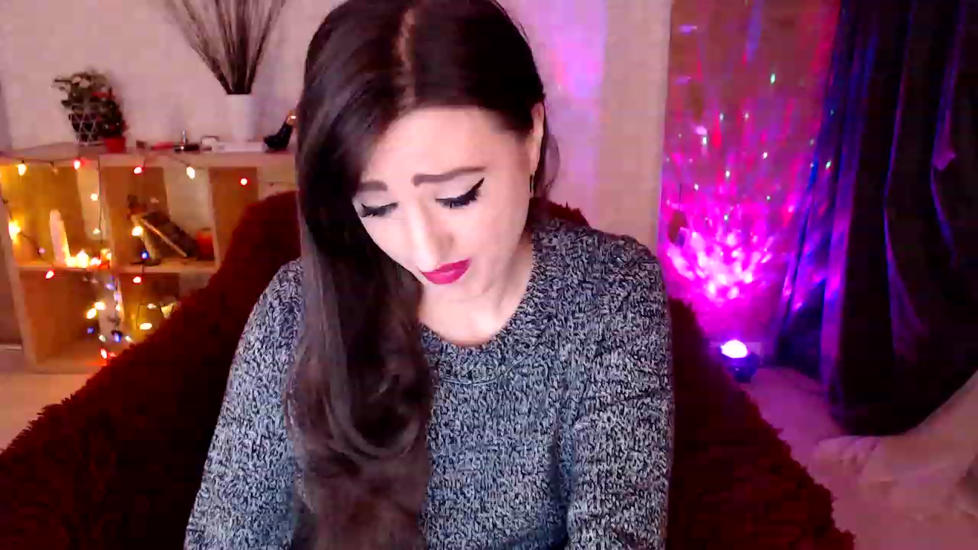 Gallery image thumbnail from HotRebbecca's myfreecams stream on, 01/17/2023, 24:49 image 9 of 20