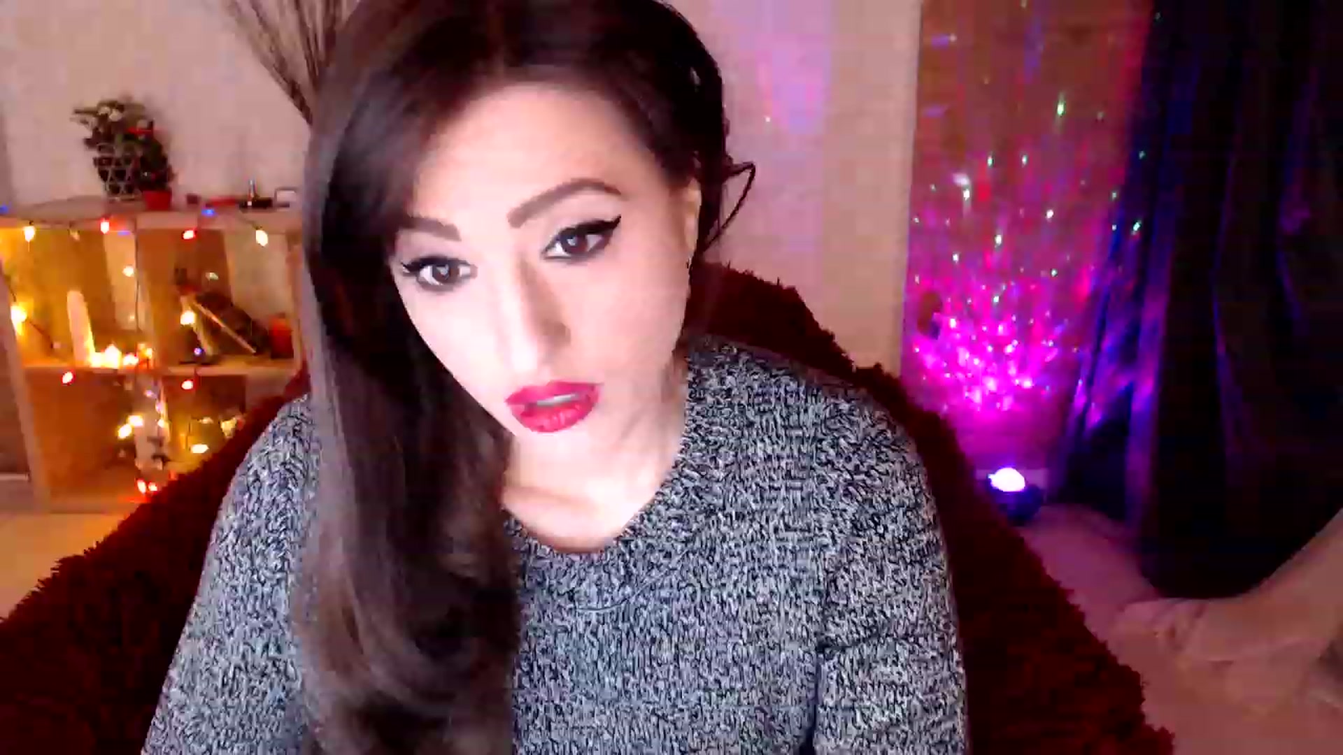Gallery image thumbnail from HotRebbecca's myfreecams stream on, 01/17/2023, 24:49 image 2 of 20