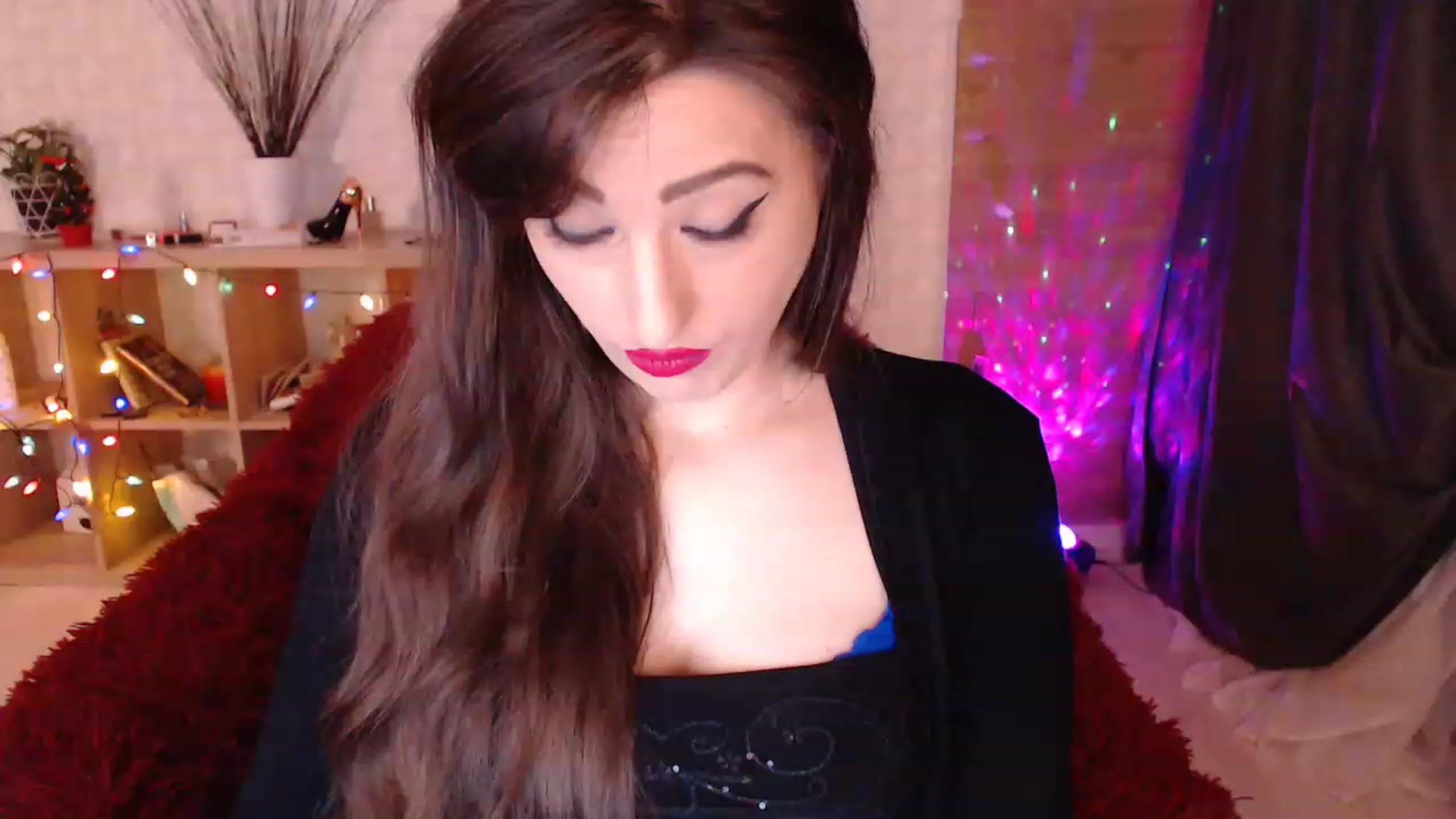 Gallery image thumbnail from HotRebbecca's myfreecams stream on, 01/18/2023, 01:01 image 16 of 20