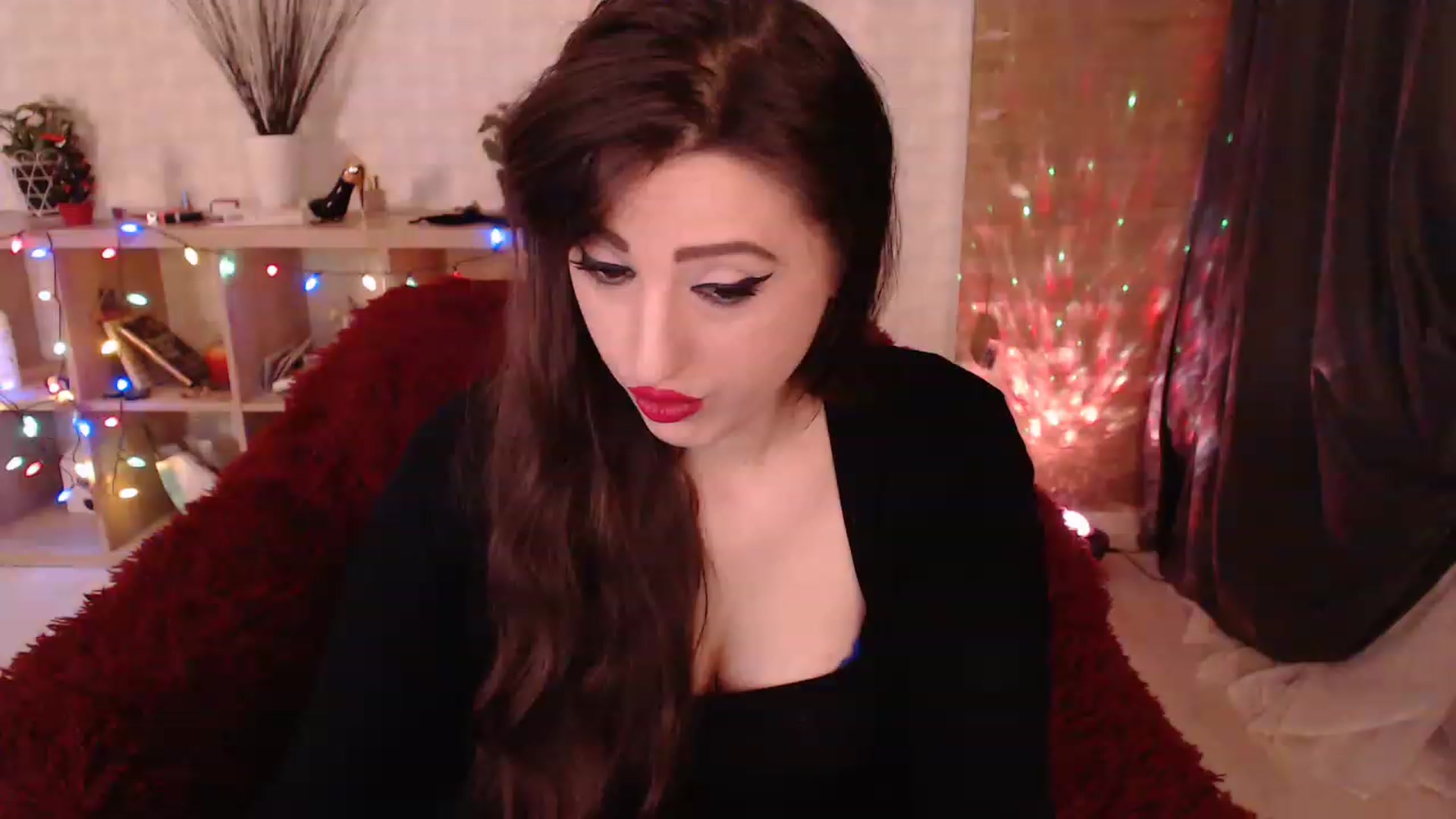 Gallery image thumbnail from HotRebbecca's myfreecams stream on, 01/18/2023, 01:01 image 3 of 20