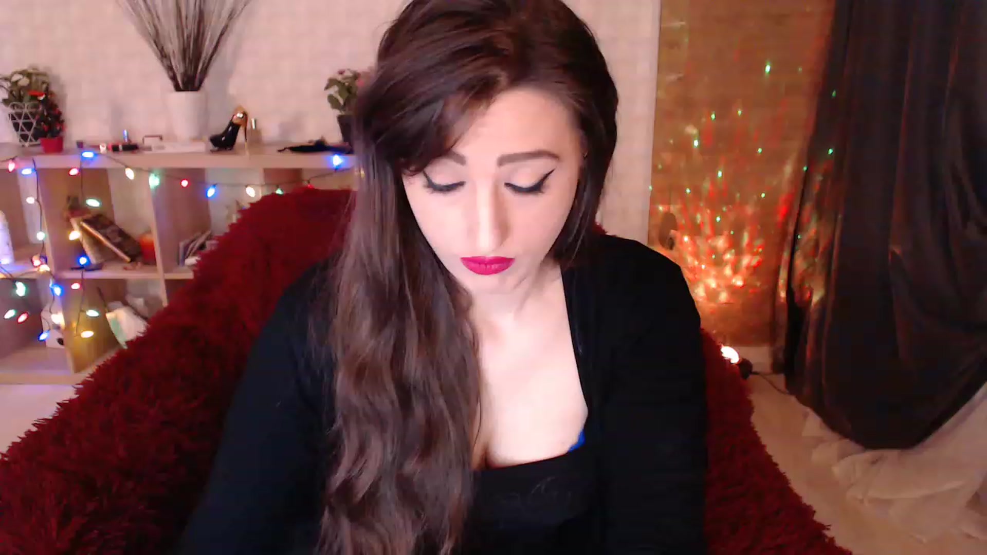 Gallery image thumbnail from HotRebbecca's myfreecams stream on, 01/18/2023, 01:01 image 1 of 20