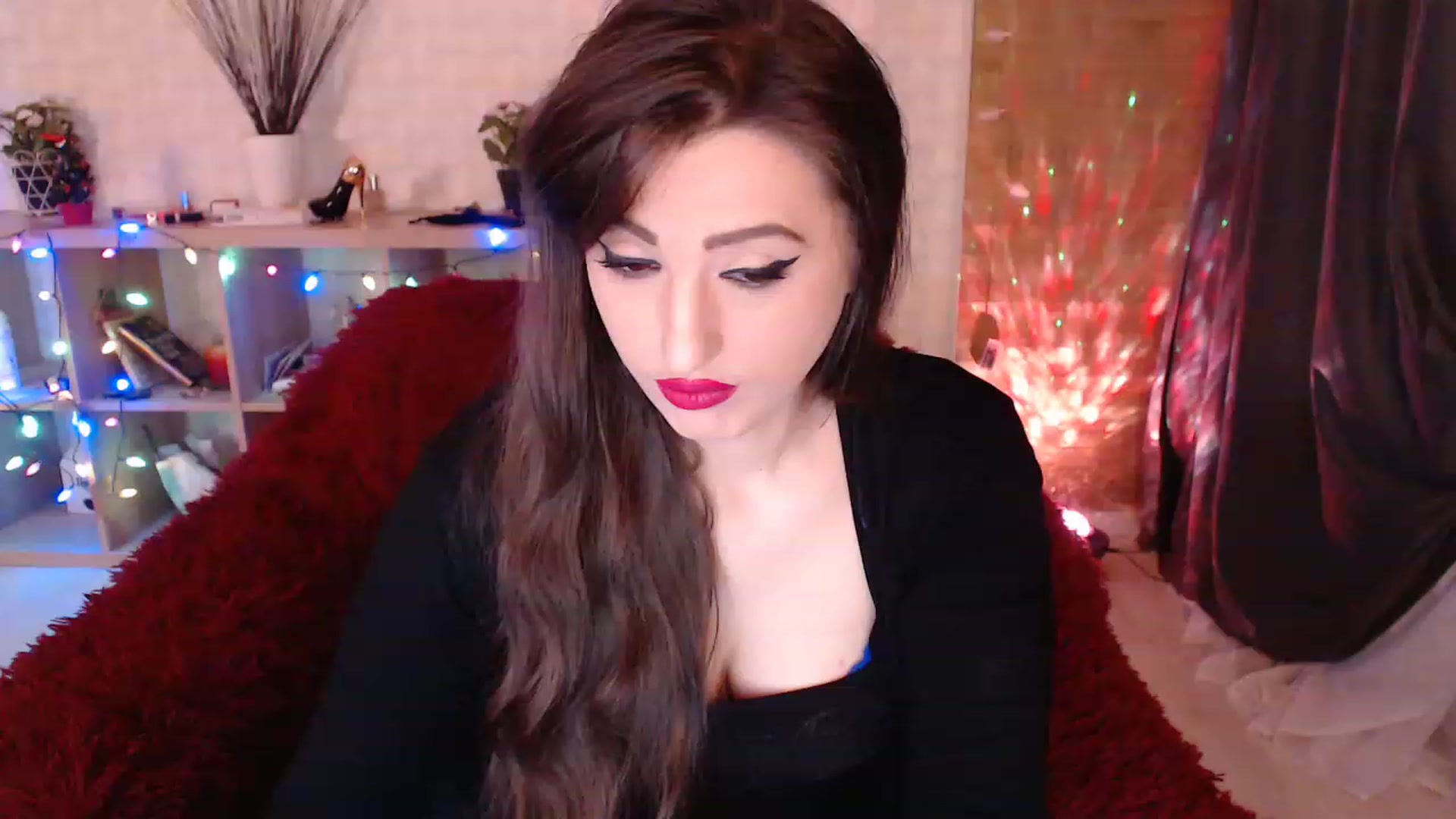 Gallery image thumbnail from HotRebbecca's myfreecams stream on, 01/18/2023, 01:01 image 8 of 20