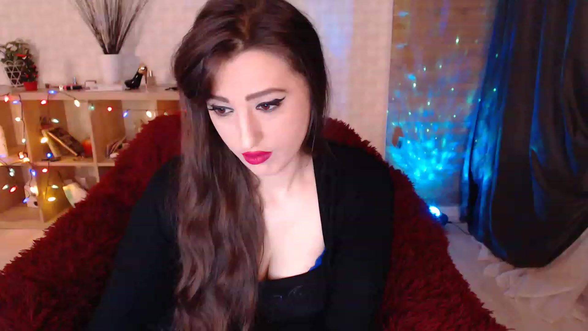 Gallery image thumbnail from HotRebbecca's myfreecams stream on, 01/18/2023, 01:01 image 10 of 20