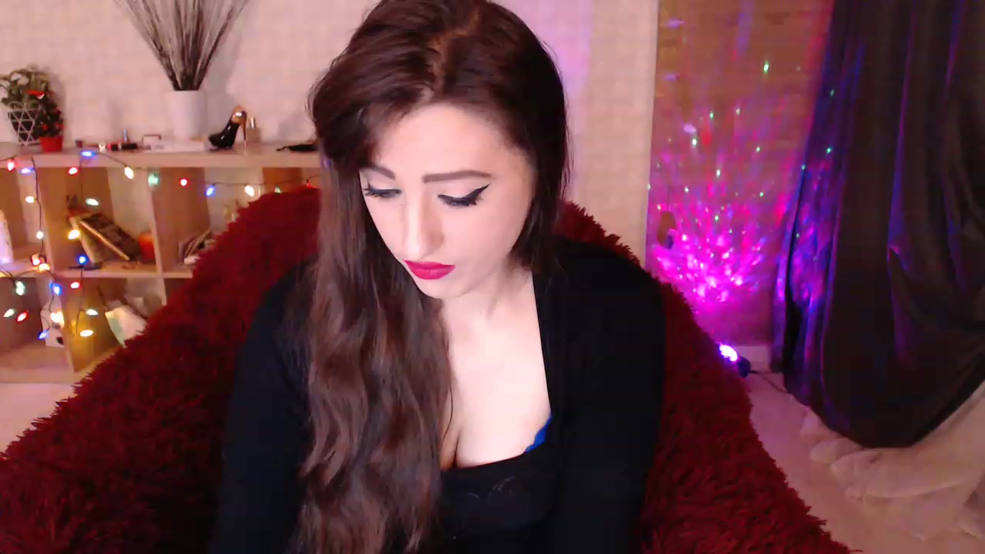 Gallery image thumbnail from HotRebbecca's myfreecams stream on, 01/18/2023, 01:01 image 11 of 20