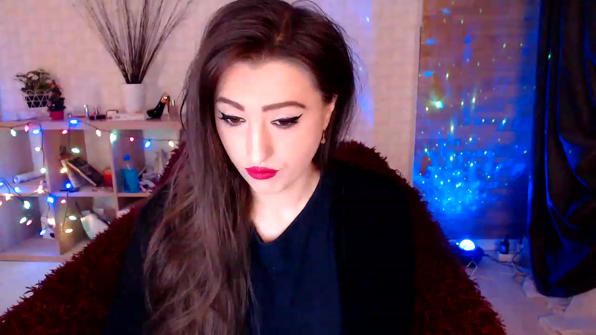 Gallery image thumbnail from HotRebbecca's myfreecams stream on, 01/23/2023, 24:01 image 1 of 20