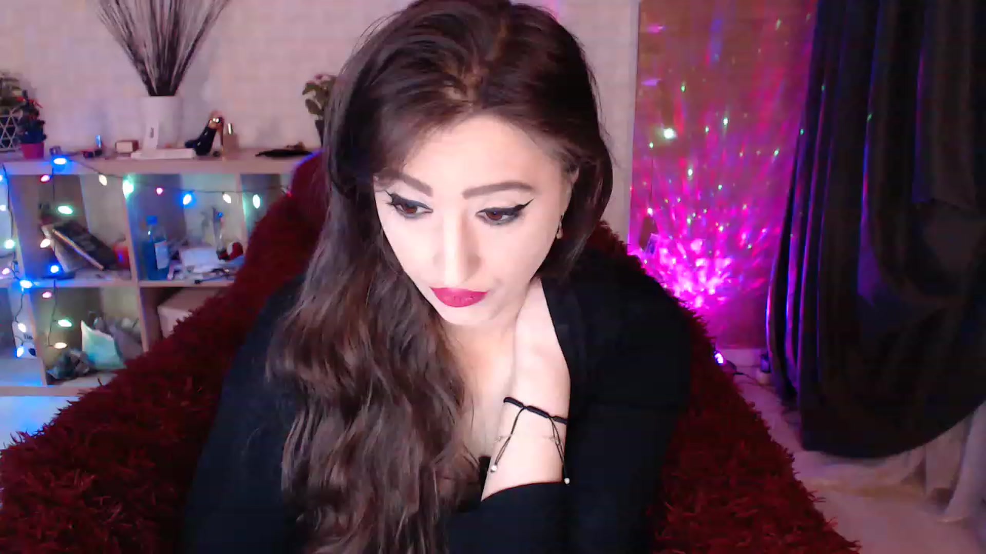 Gallery image thumbnail from HotRebbecca's myfreecams stream on, 01/31/2023, 01:49 image 1 of 20