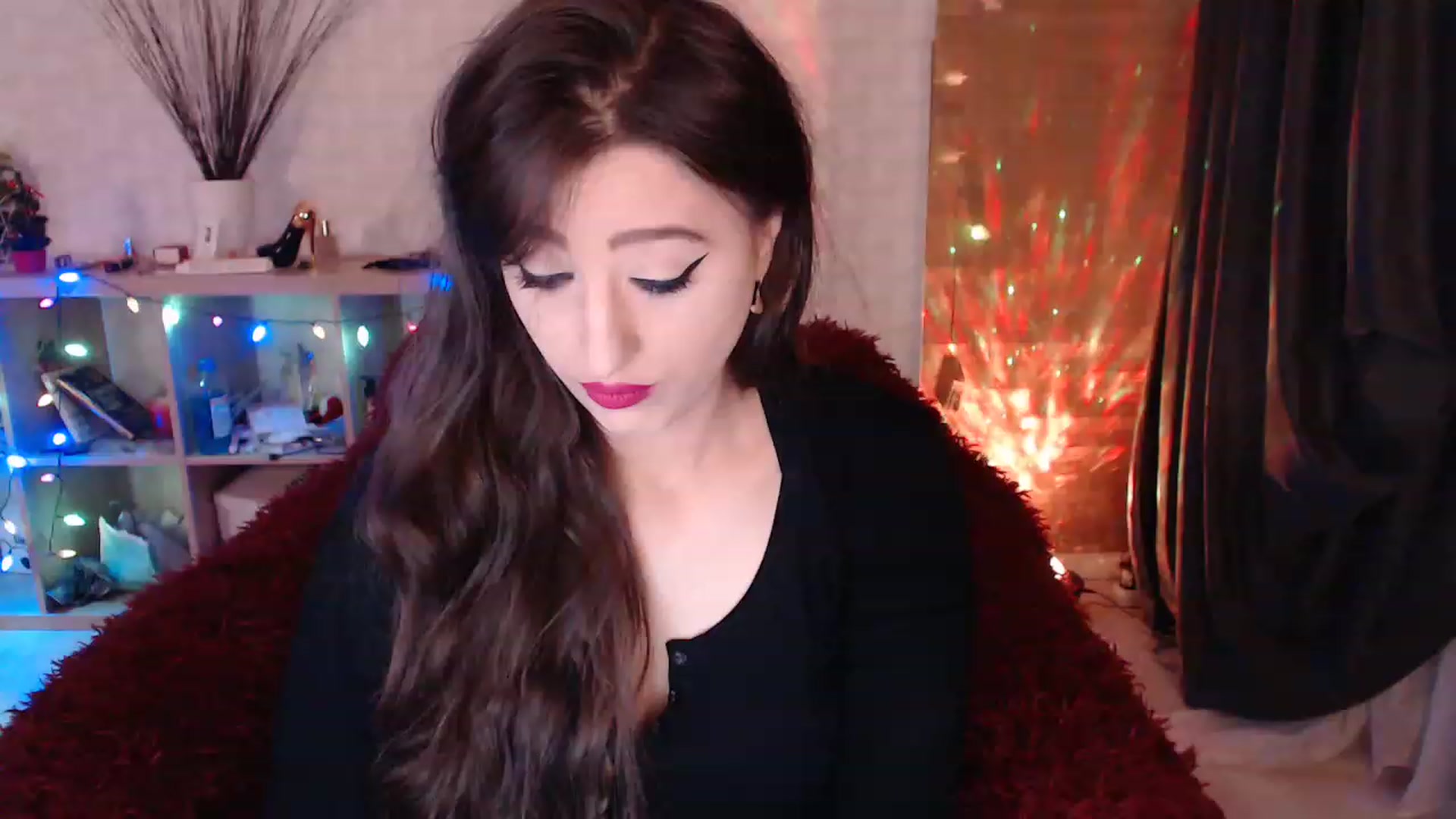 Gallery image thumbnail from HotRebbecca's myfreecams stream on, 01/31/2023, 03:28 image 1 of 20