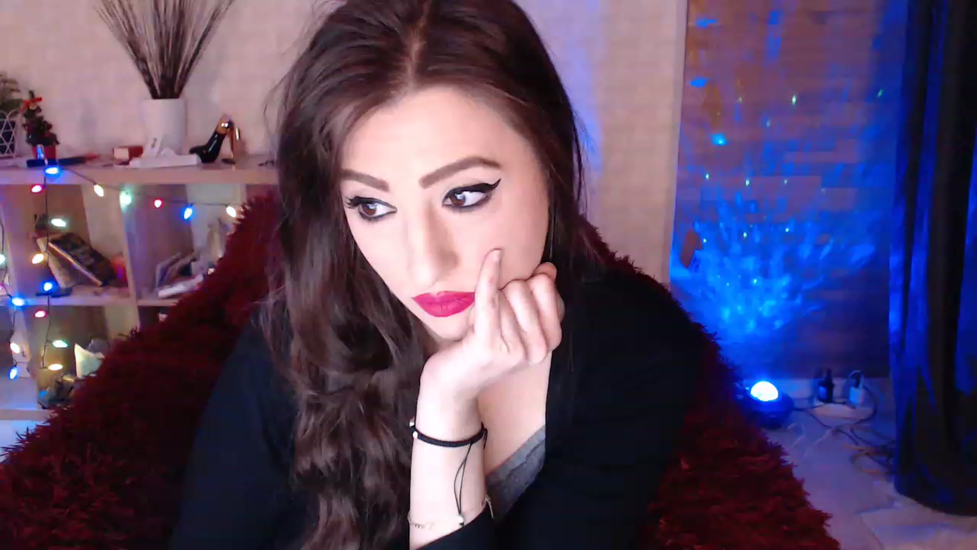 Gallery image thumbnail from HotRebbecca's myfreecams stream on, 02/04/2023, 01:15 image 15 of 20