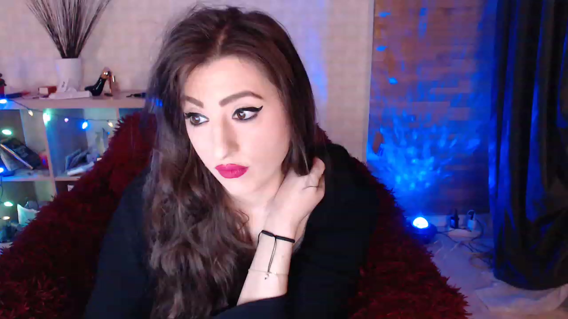 Gallery image thumbnail from HotRebbecca's myfreecams stream on, 02/04/2023, 02:16 image 4 of 20