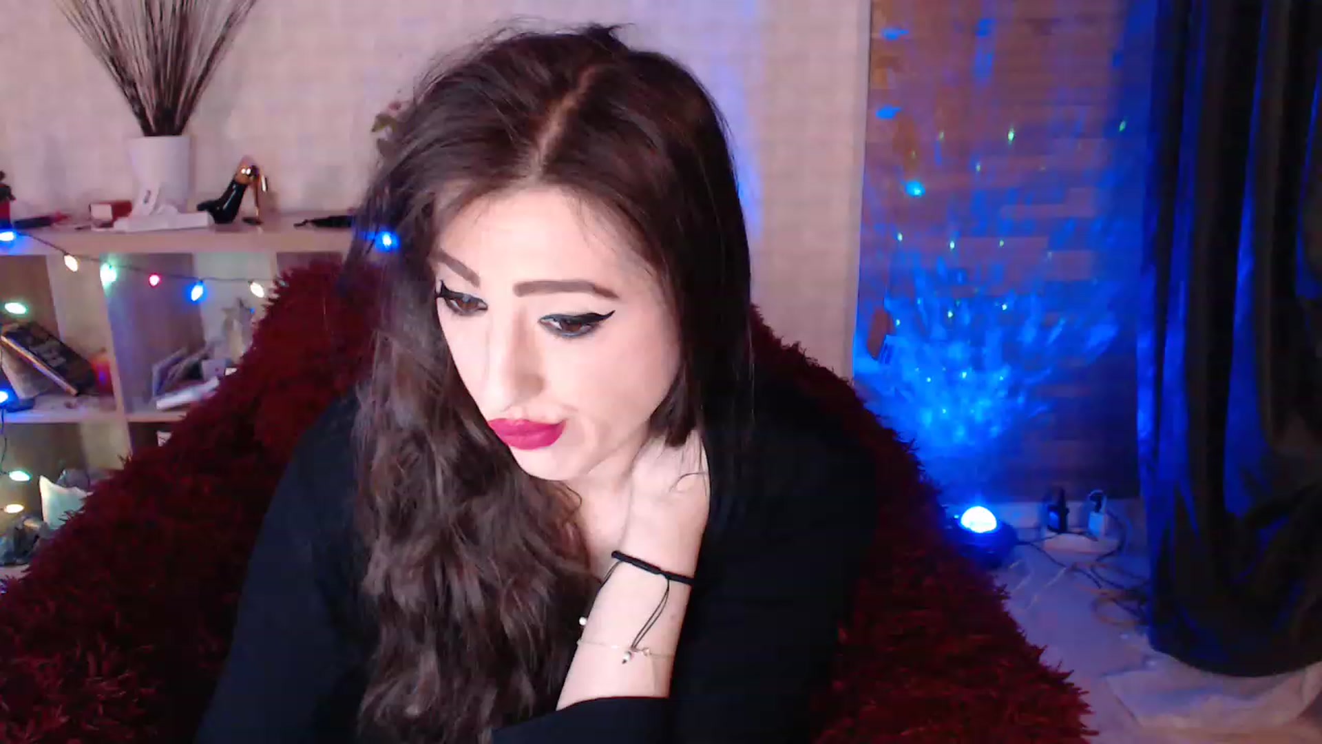 Gallery image thumbnail from HotRebbecca's myfreecams stream on, 02/04/2023, 02:16 image 5 of 20