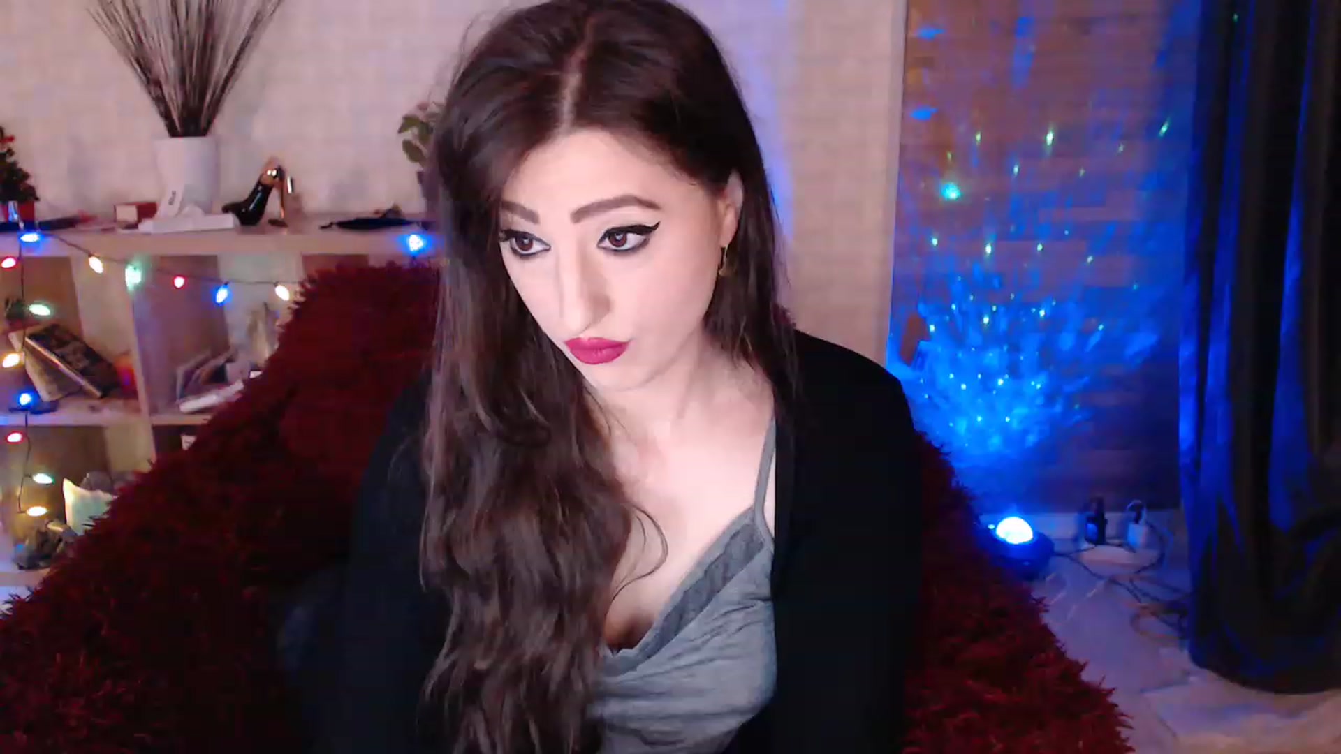 Gallery image thumbnail from HotRebbecca's myfreecams stream on, 02/04/2023, 03:27 image 3 of 20