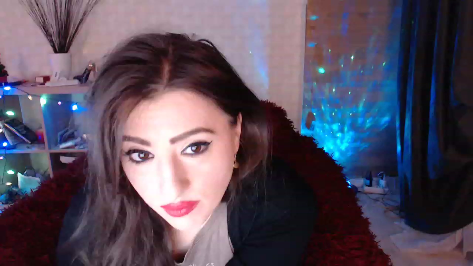 Gallery image thumbnail from HotRebbecca's myfreecams stream on, 02/05/2023, 01:29 image 2 of 20