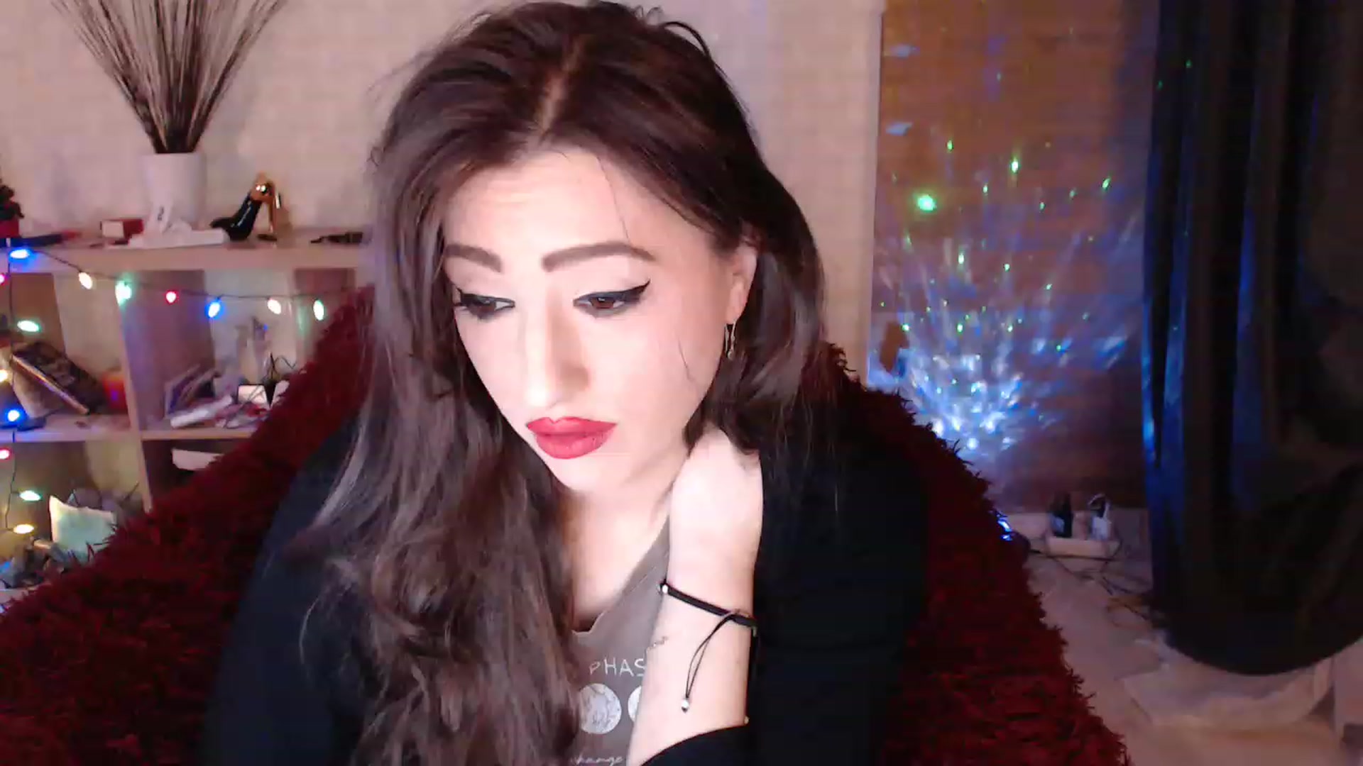 Gallery image thumbnail from HotRebbecca's myfreecams stream on, 02/05/2023, 01:29 image 7 of 20