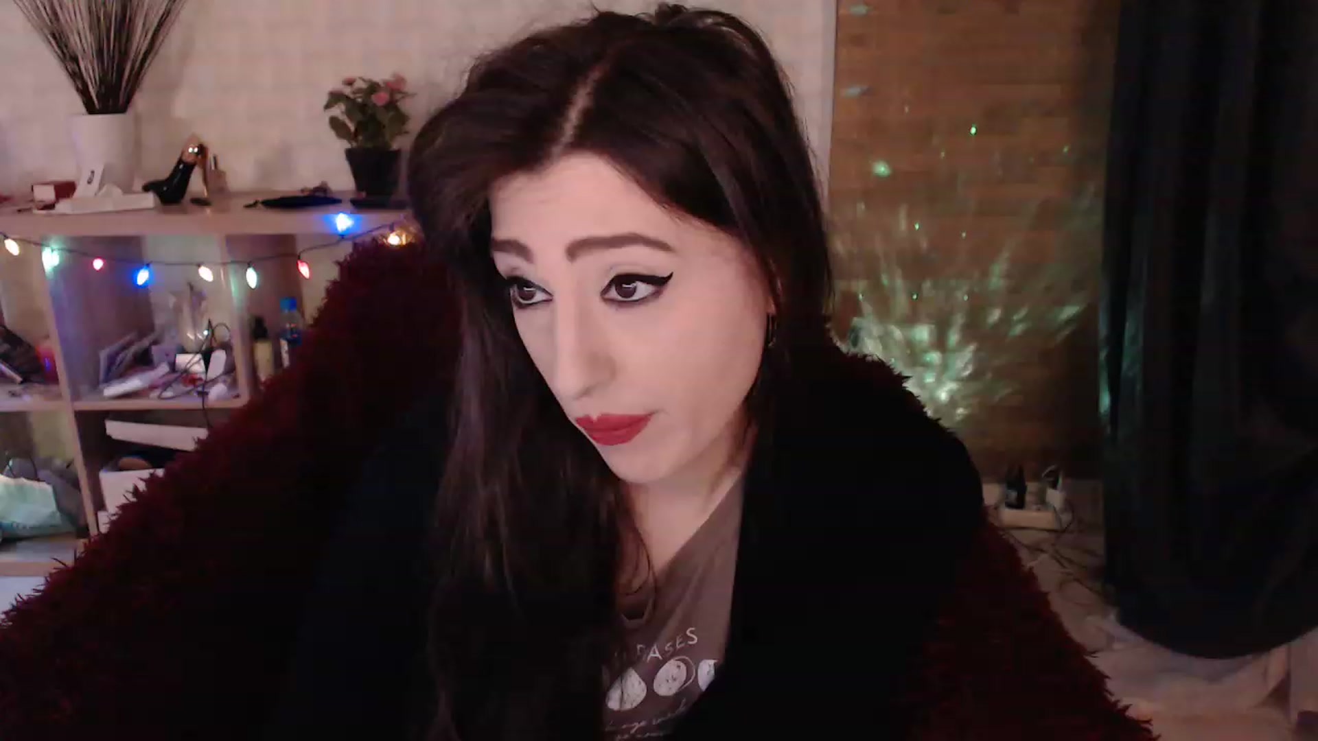 Gallery image thumbnail from HotRebbecca's myfreecams stream on, 02/05/2023, 04:04 image 13 of 20