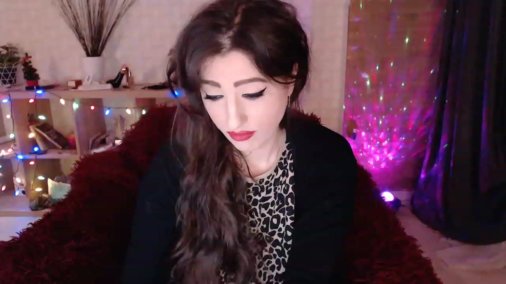 Gallery image thumbnail from HotRebbecca's myfreecams stream on, 02/06/2023, 01:08 image 7 of 20