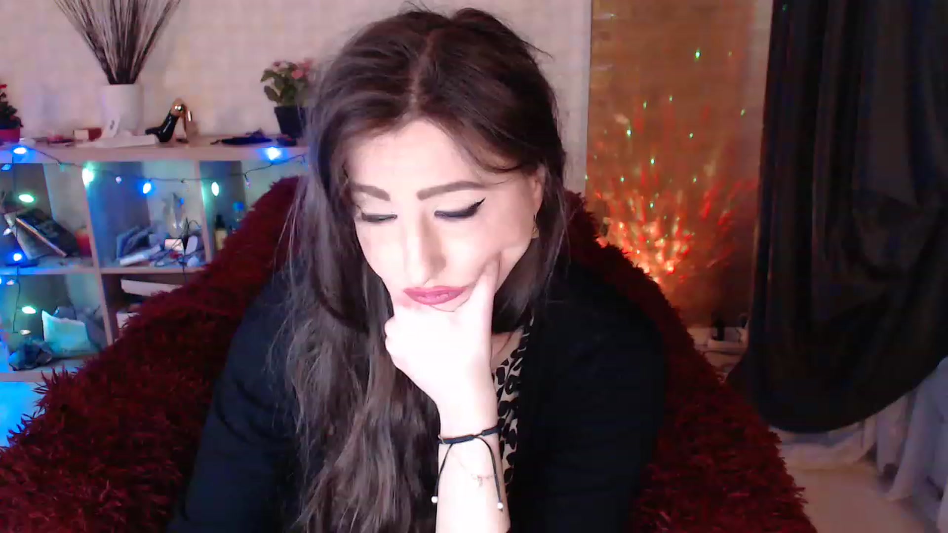 Gallery image thumbnail from HotRebbecca's myfreecams stream on, 02/06/2023, 07:59 image 2 of 20