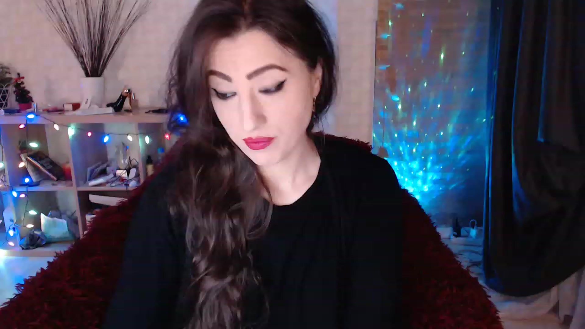 Gallery image thumbnail from HotRebbecca's myfreecams stream on, 02/07/2023, 24:29 image 1 of 20