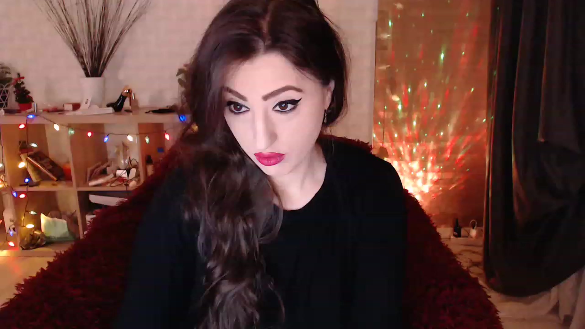 Gallery image thumbnail from HotRebbecca's myfreecams stream on, 02/07/2023, 24:29 image 6 of 20
