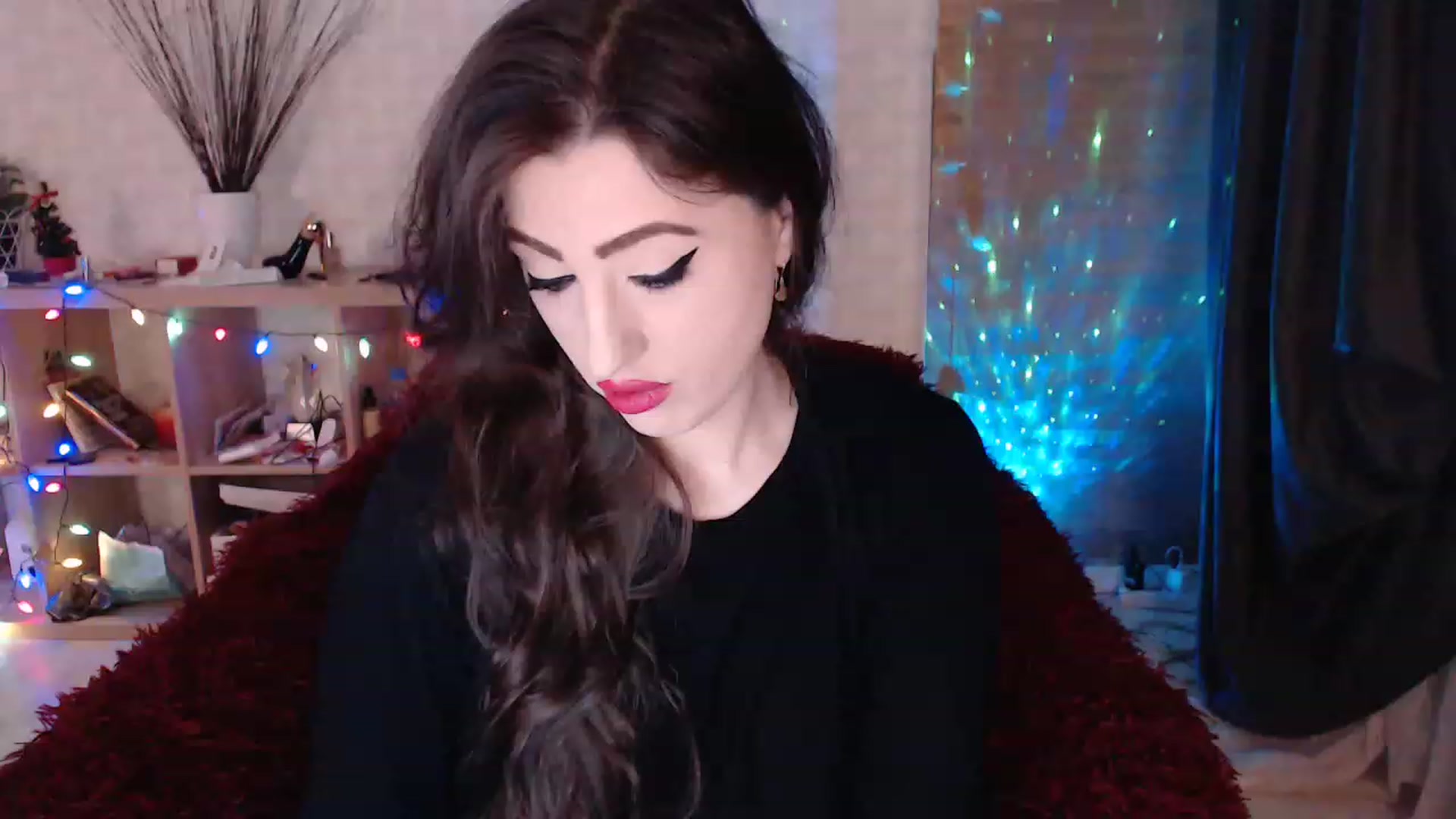 Gallery image thumbnail from HotRebbecca's myfreecams stream on, 02/07/2023, 24:29 image 16 of 20