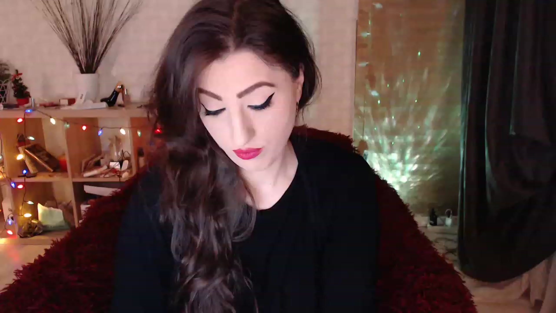 Gallery image thumbnail from HotRebbecca's myfreecams stream on, 02/07/2023, 24:29 image 13 of 20