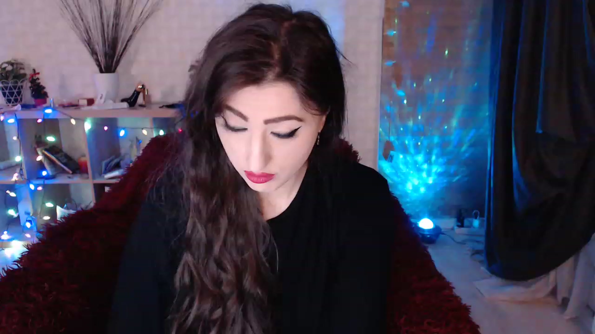 Gallery image thumbnail from HotRebbecca's myfreecams stream on, 02/07/2023, 01:03 image 11 of 20