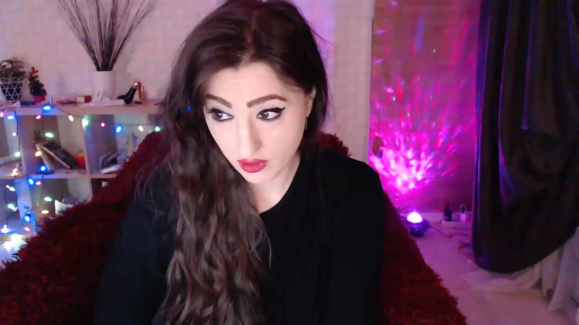 Gallery image thumbnail from HotRebbecca's myfreecams stream on, 02/07/2023, 01:03 image 9 of 20
