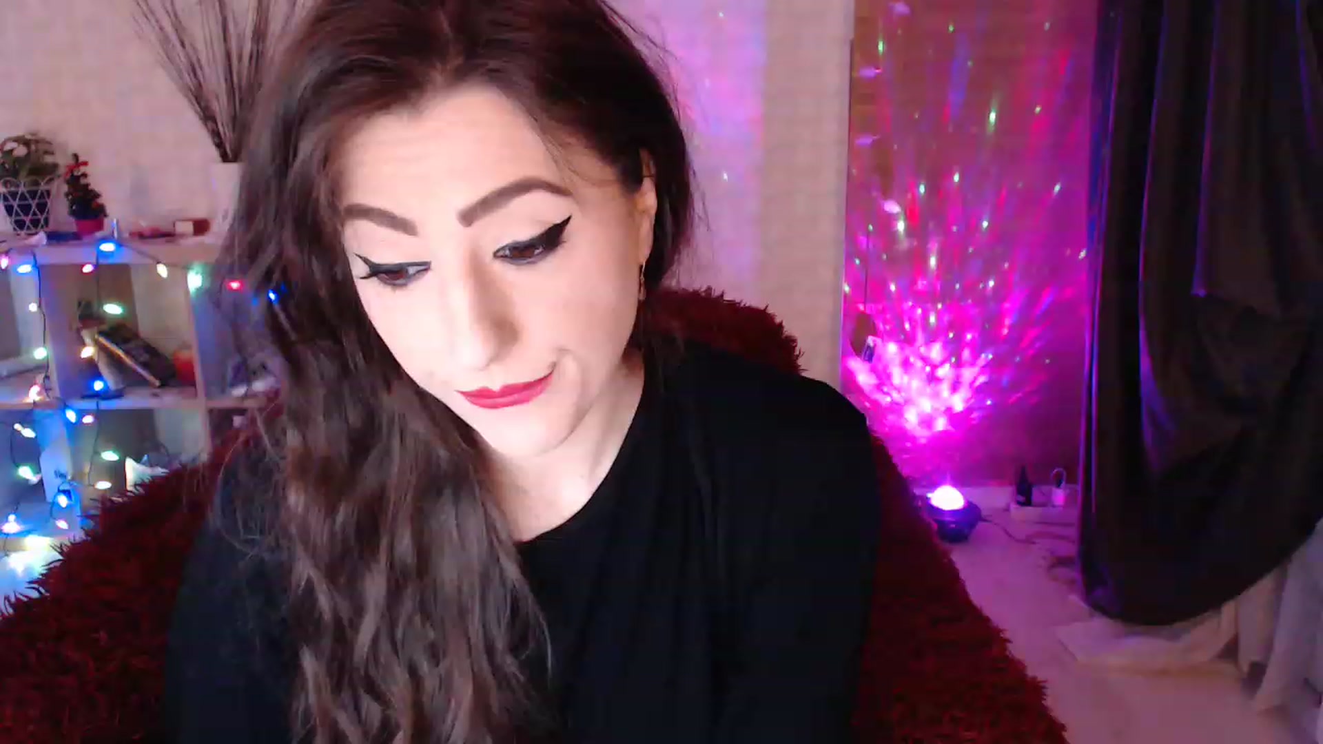 Gallery image thumbnail from HotRebbecca's myfreecams stream on, 02/07/2023, 01:03 image 5 of 20
