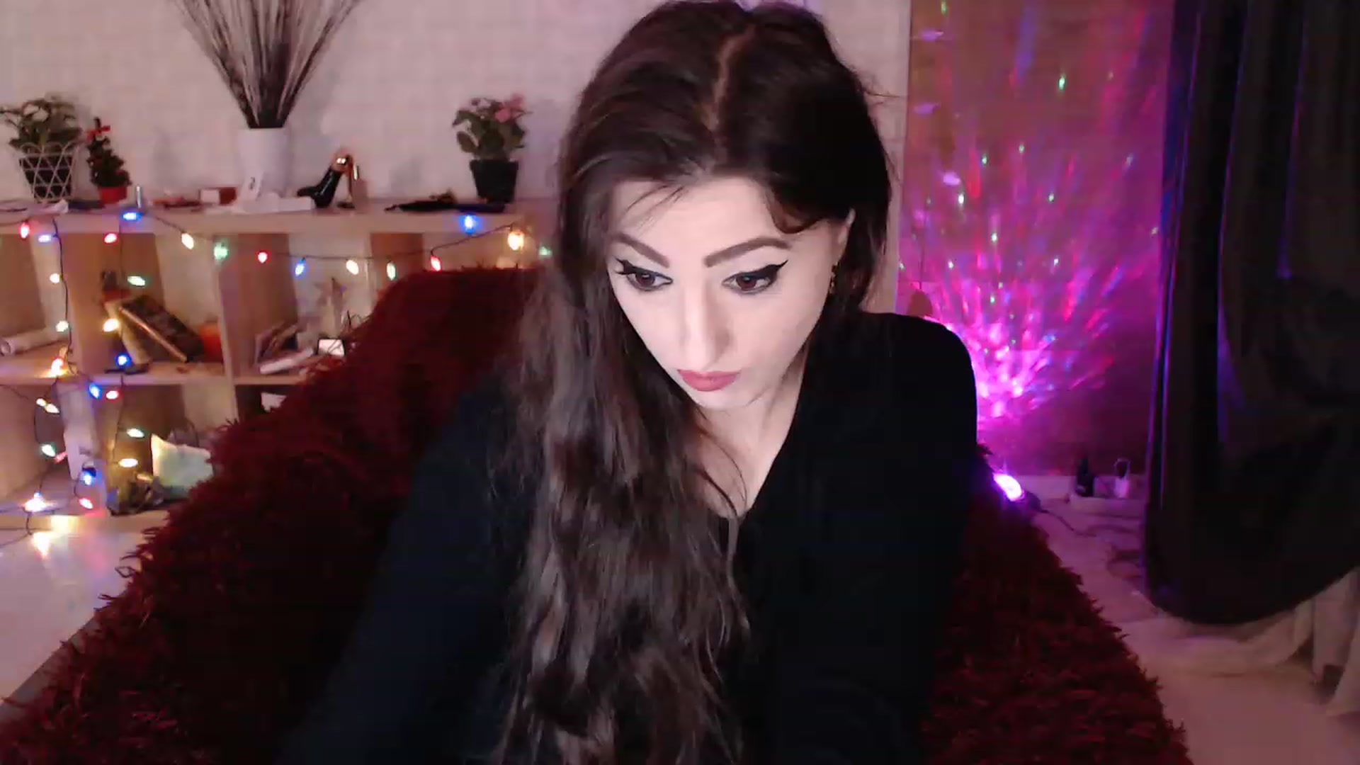 Gallery image thumbnail from HotRebbecca's myfreecams stream on, 02/07/2023, 04:13 image 17 of 20