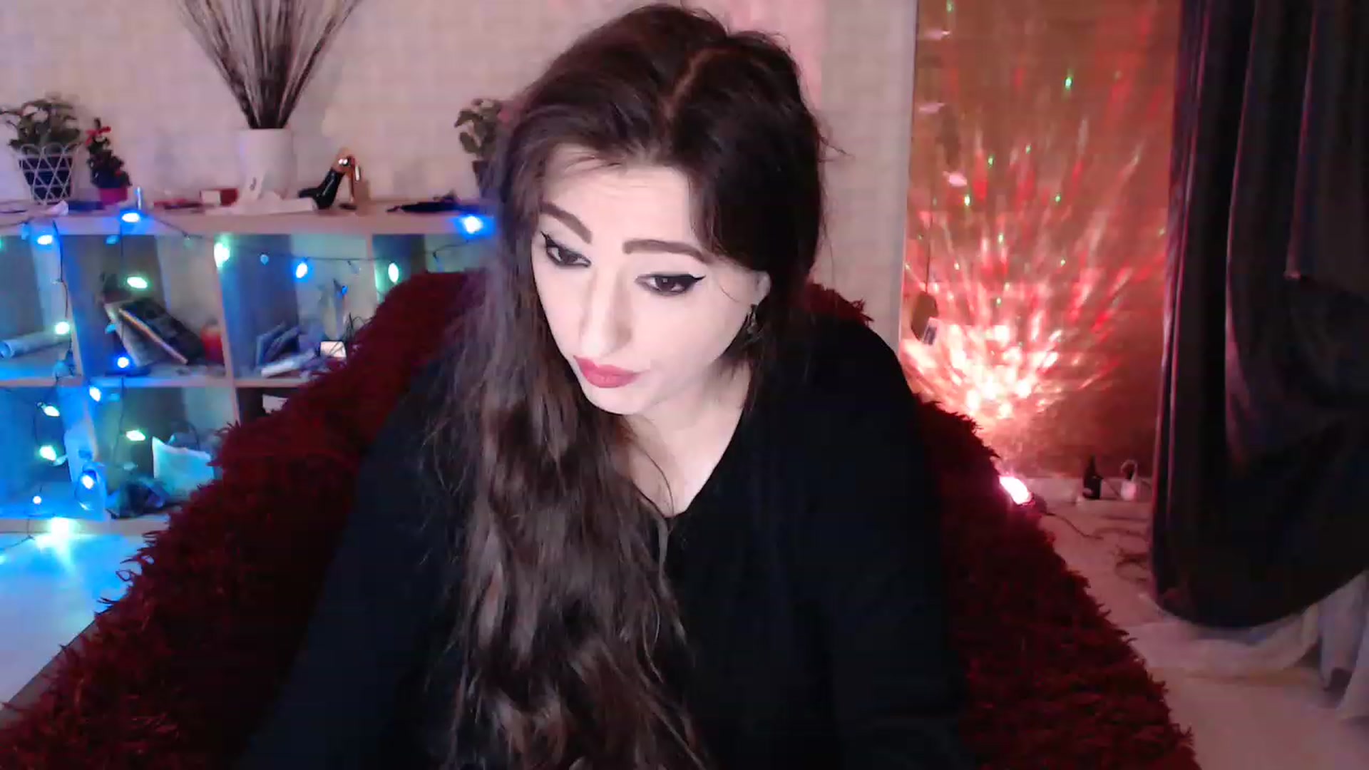 Gallery image thumbnail from HotRebbecca's myfreecams stream on, 02/07/2023, 04:13 image 16 of 20
