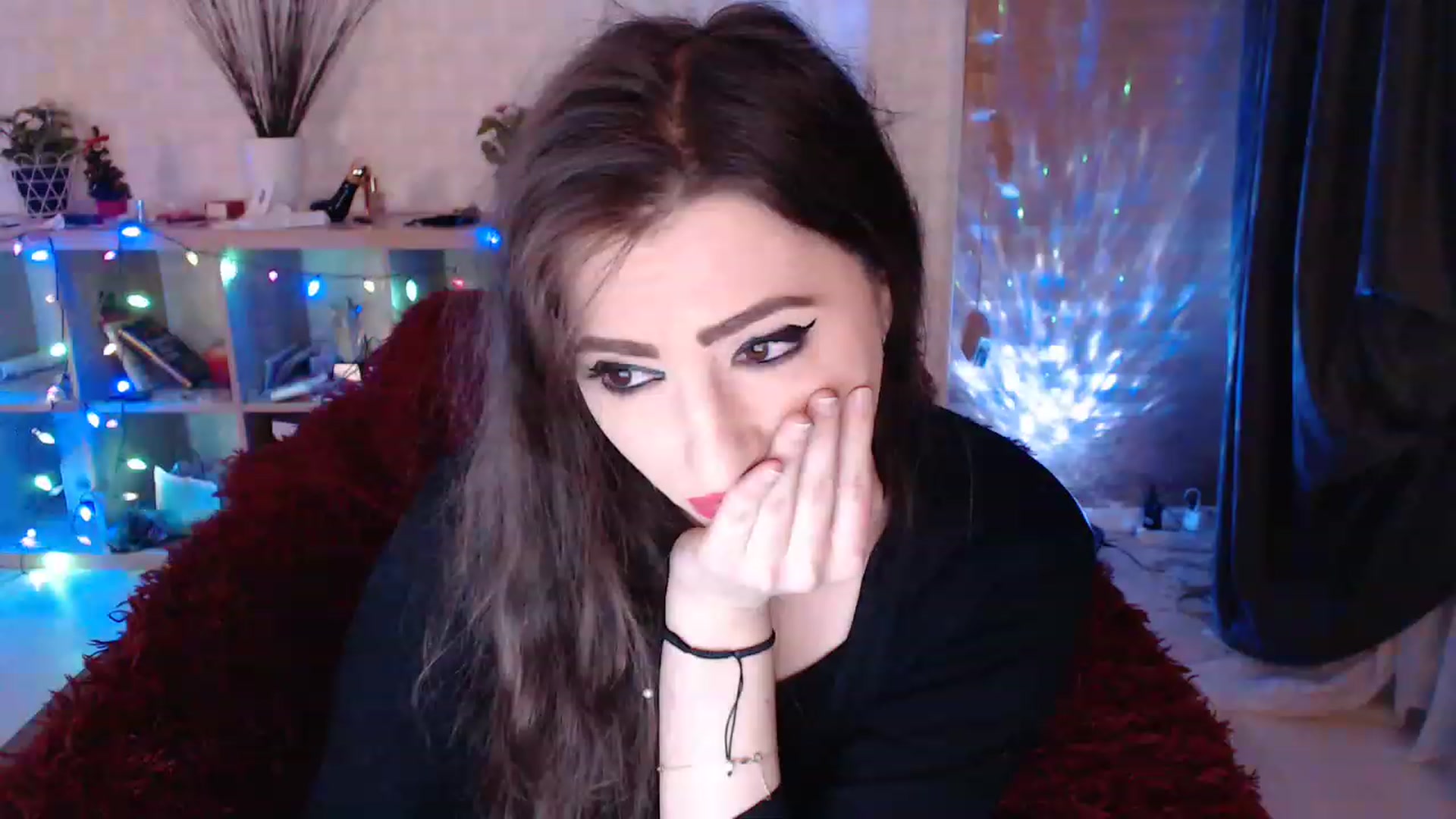 Gallery image thumbnail from HotRebbecca's myfreecams stream on, 02/07/2023, 04:13 image 12 of 20