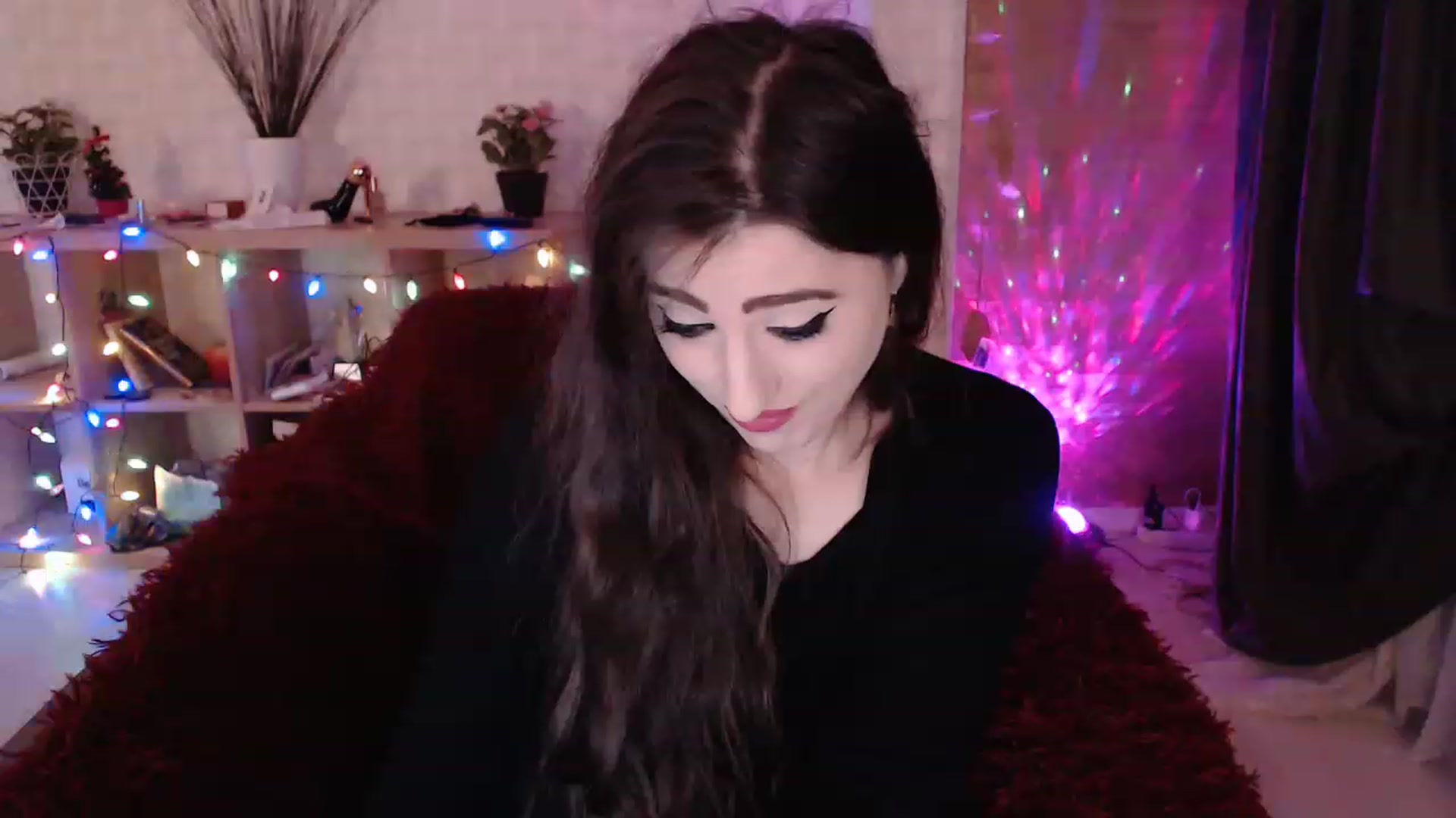 Gallery image thumbnail from HotRebbecca's myfreecams stream on, 02/07/2023, 04:13 image 11 of 20